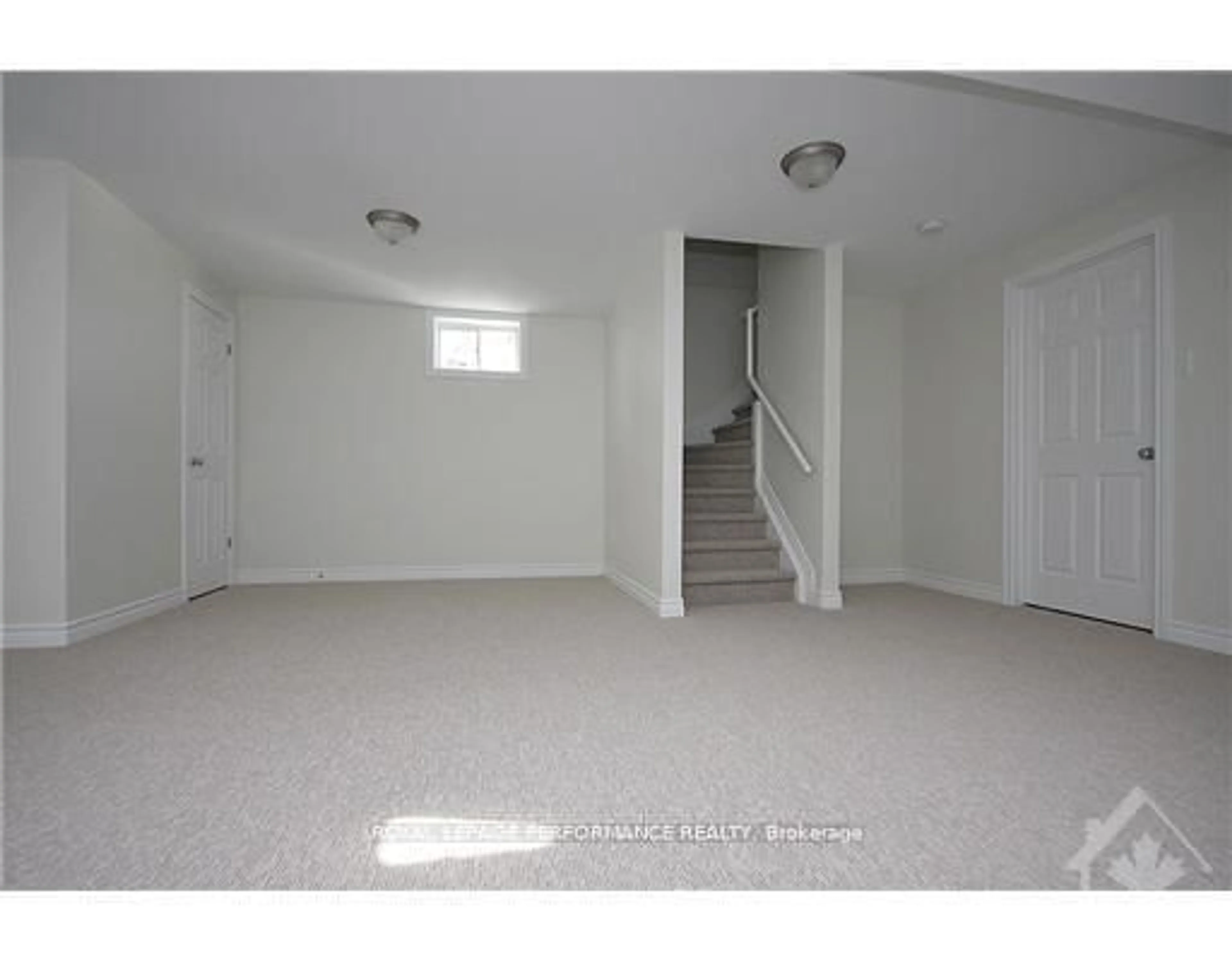 A pic of a room for 8164 JEANNE D'ARC Blvd, Ottawa Ontario K1E 2H5