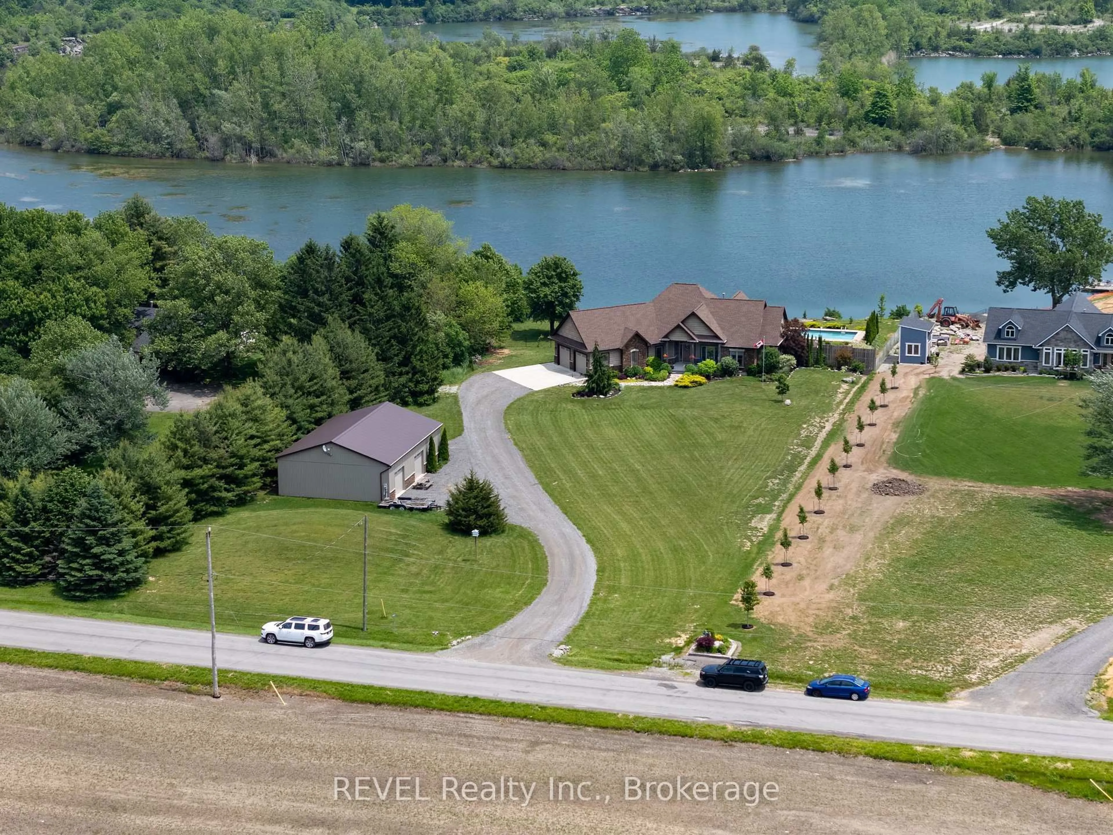 A pic from outside/outdoor area/front of a property/back of a property/a pic from drone, water/lake/river/ocean view for 10149 Cement Rd, Wainfleet Ontario L3K 5V4