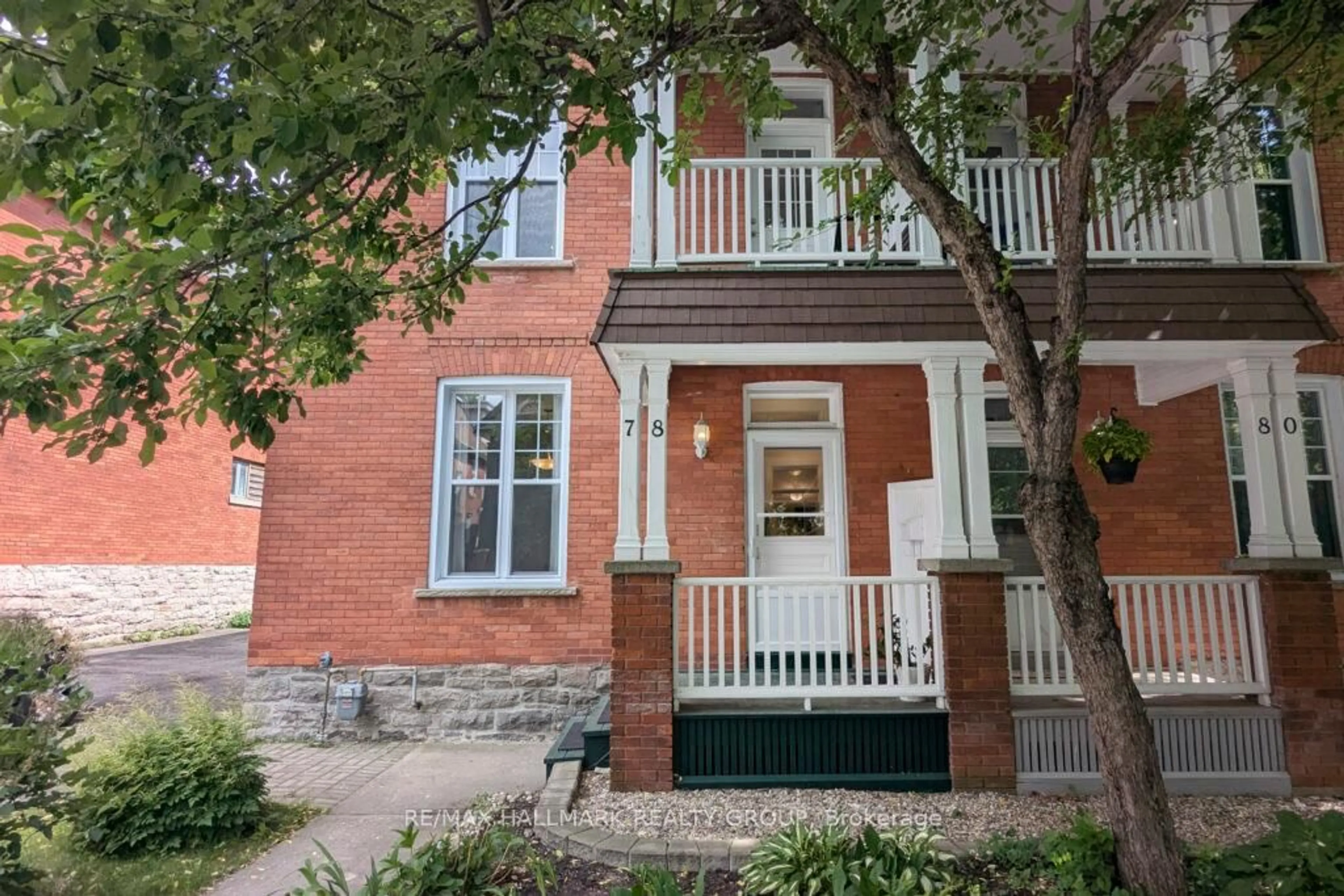 Home with brick exterior material, street for 78 Spruce St, Ottawa Ontario K1R 6N9