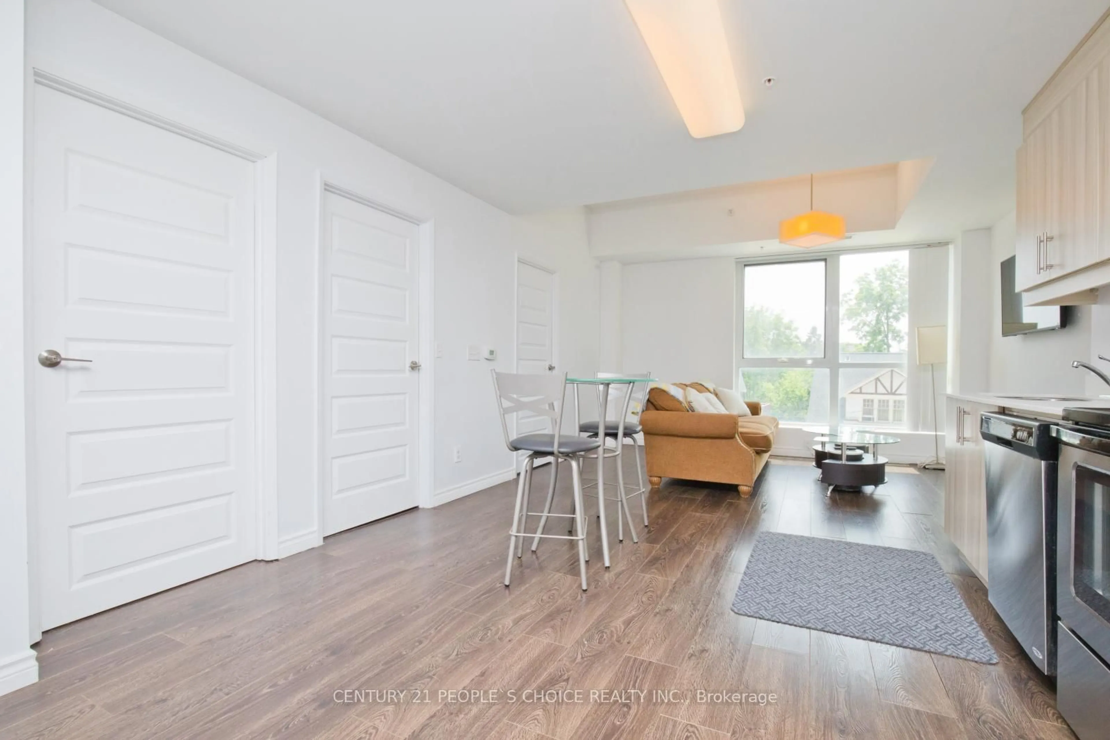 A pic of a room for 160 King St #202, Waterloo Ontario N2J 0E5