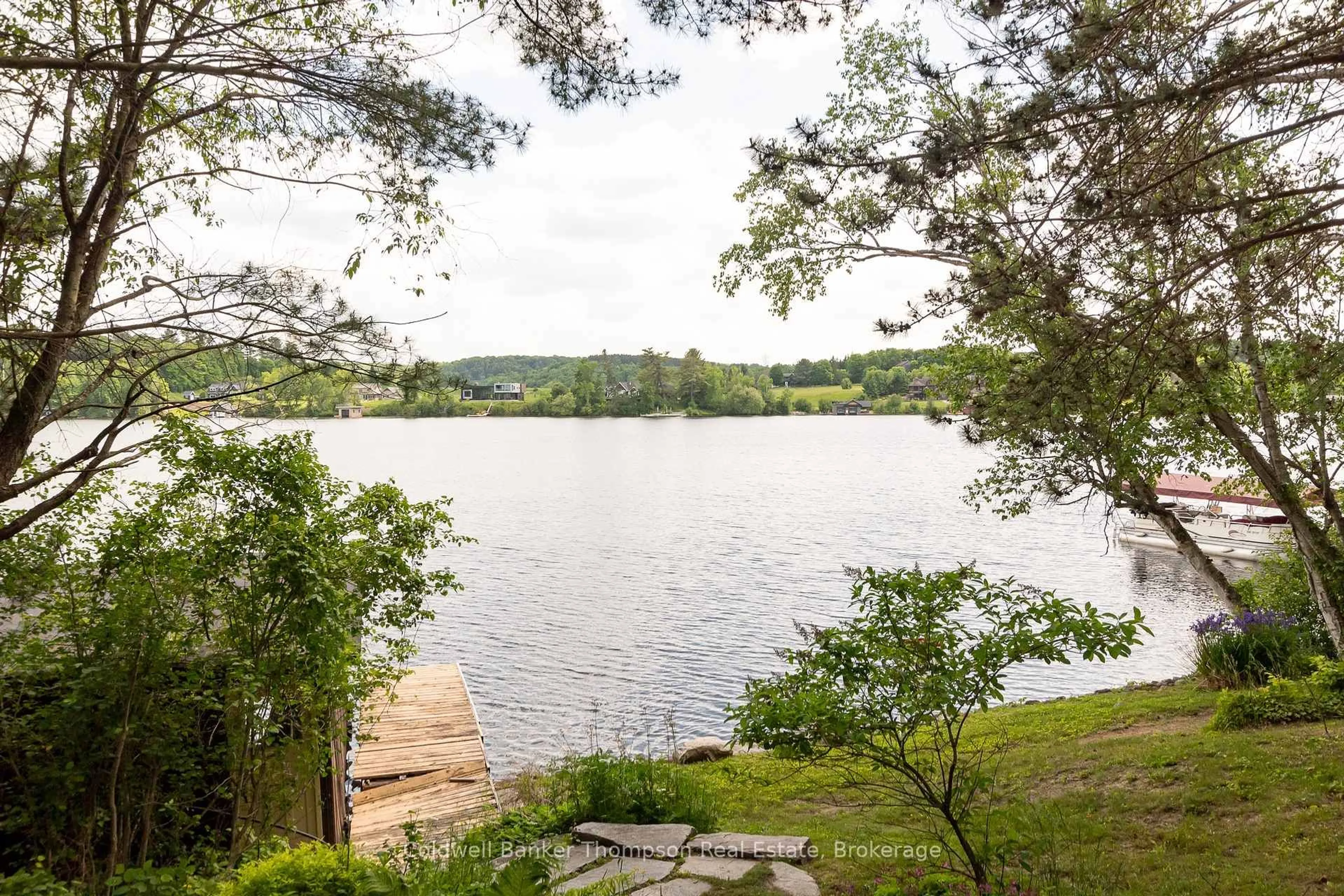 Patio, water/lake/river/ocean view for 281 Echo Bay Rd, Huntsville Ontario P1H 1R4