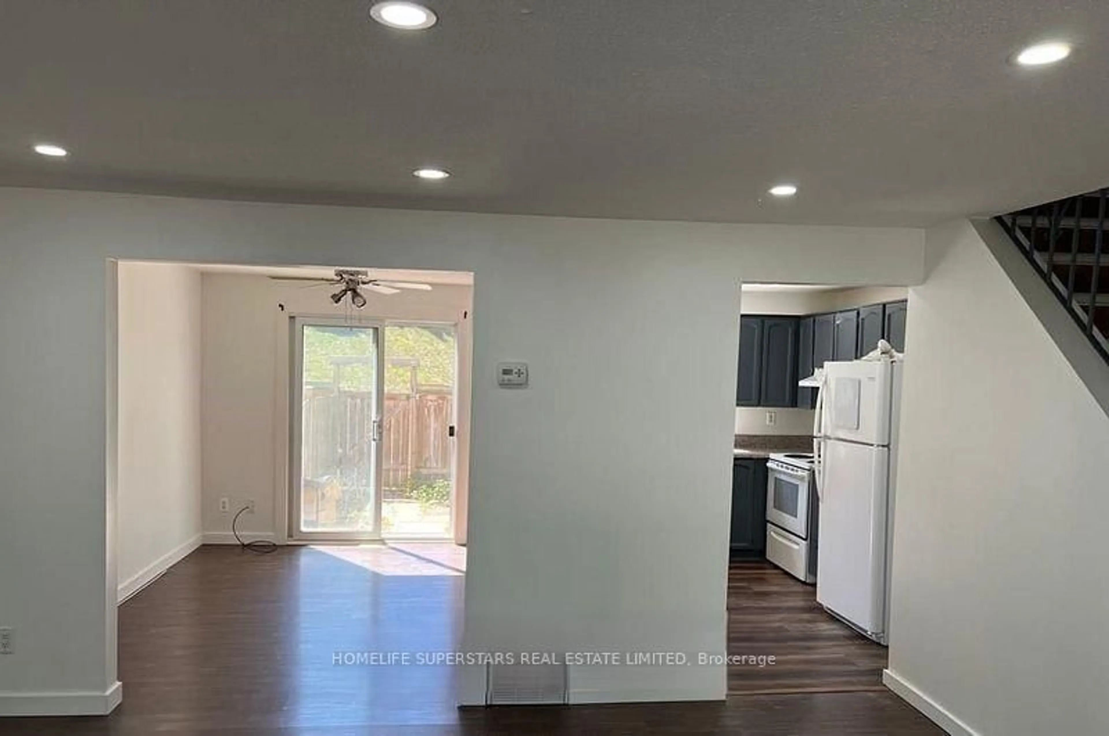 A pic of a room for 513 Parkview Cres #4, Cambridge Ontario N3H 4Z9