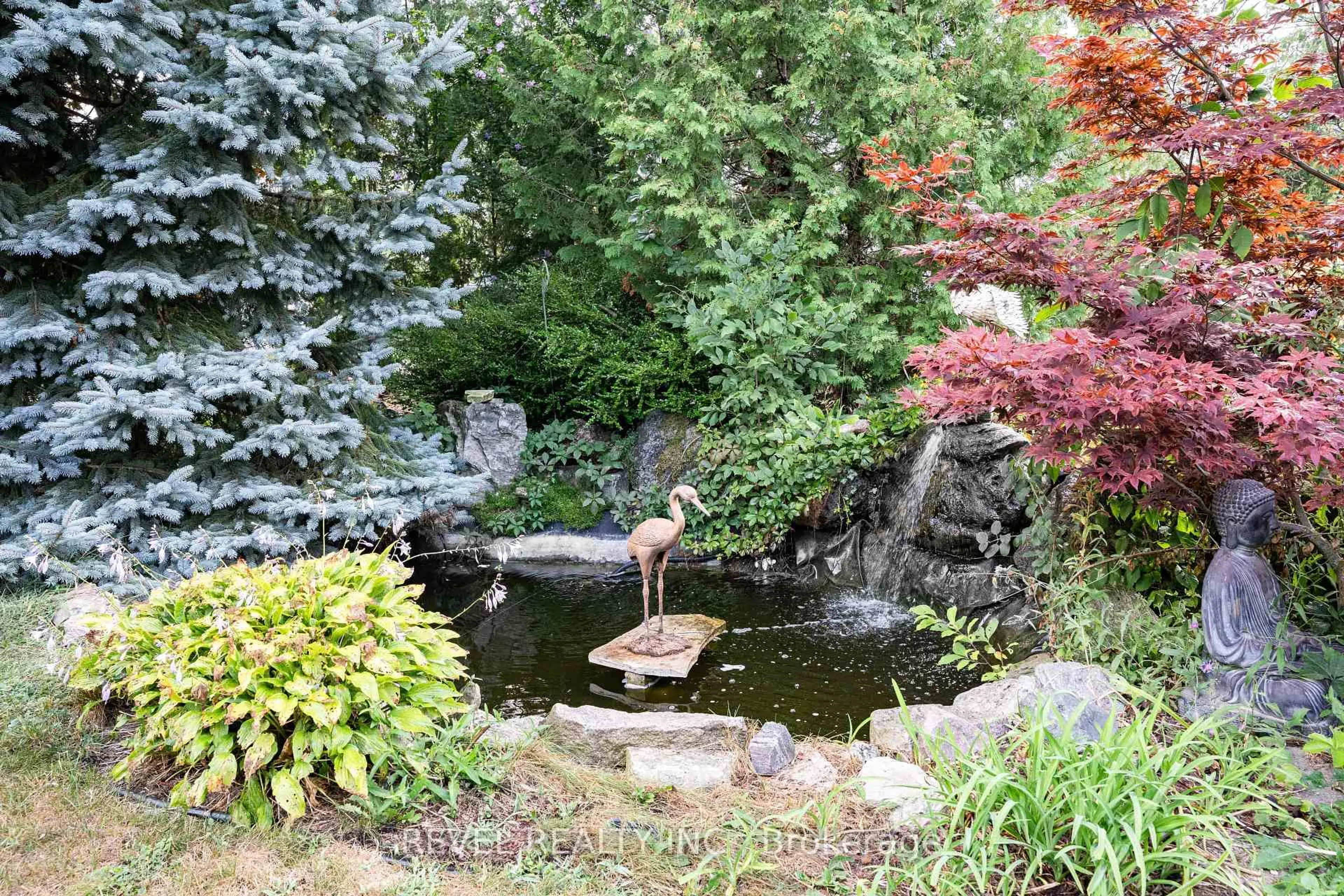 Patio, water/lake/river/ocean view for 403 Apache St, Huron-Kinloss Ontario N0G 2R0