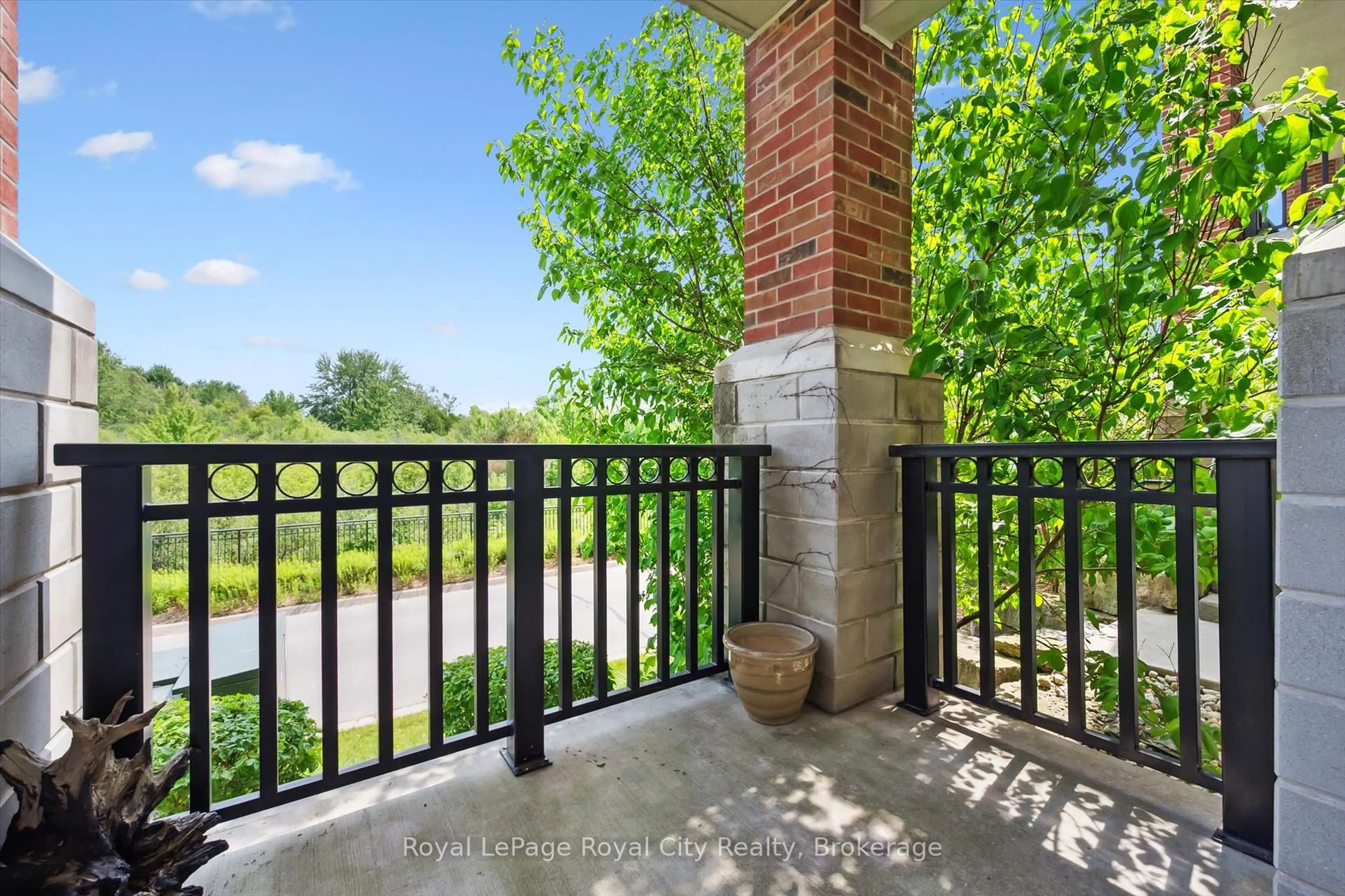 Patio, water/lake/river/ocean view for 71 Bayberry Dr #112, Guelph Ontario N1G 5K9