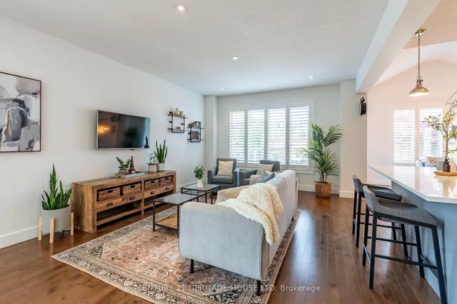Additional property image - 66 Eden Oak Tr