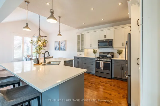 Additional property image - 66 Eden Oak Tr