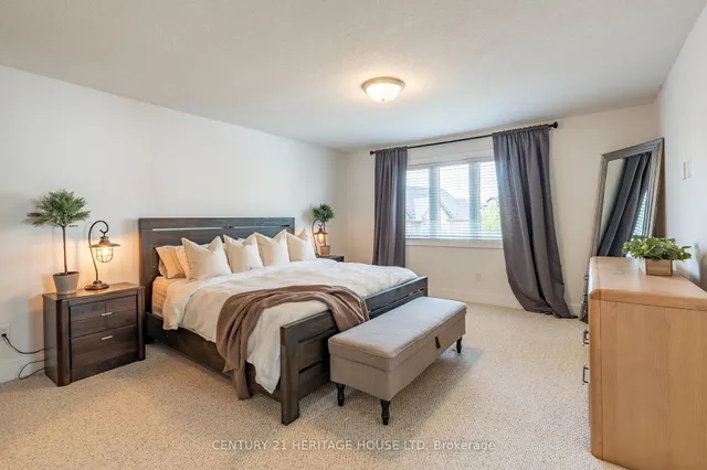 Additional property image - 66 Eden Oak Tr