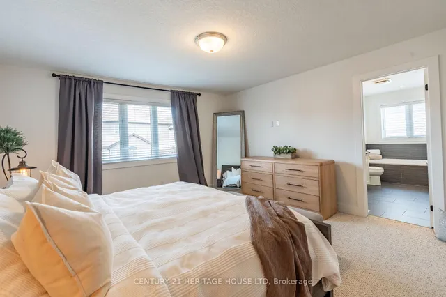 Additional property image - 66 Eden Oak Tr