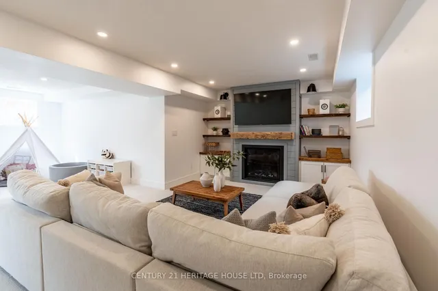 Additional property image - 66 Eden Oak Tr