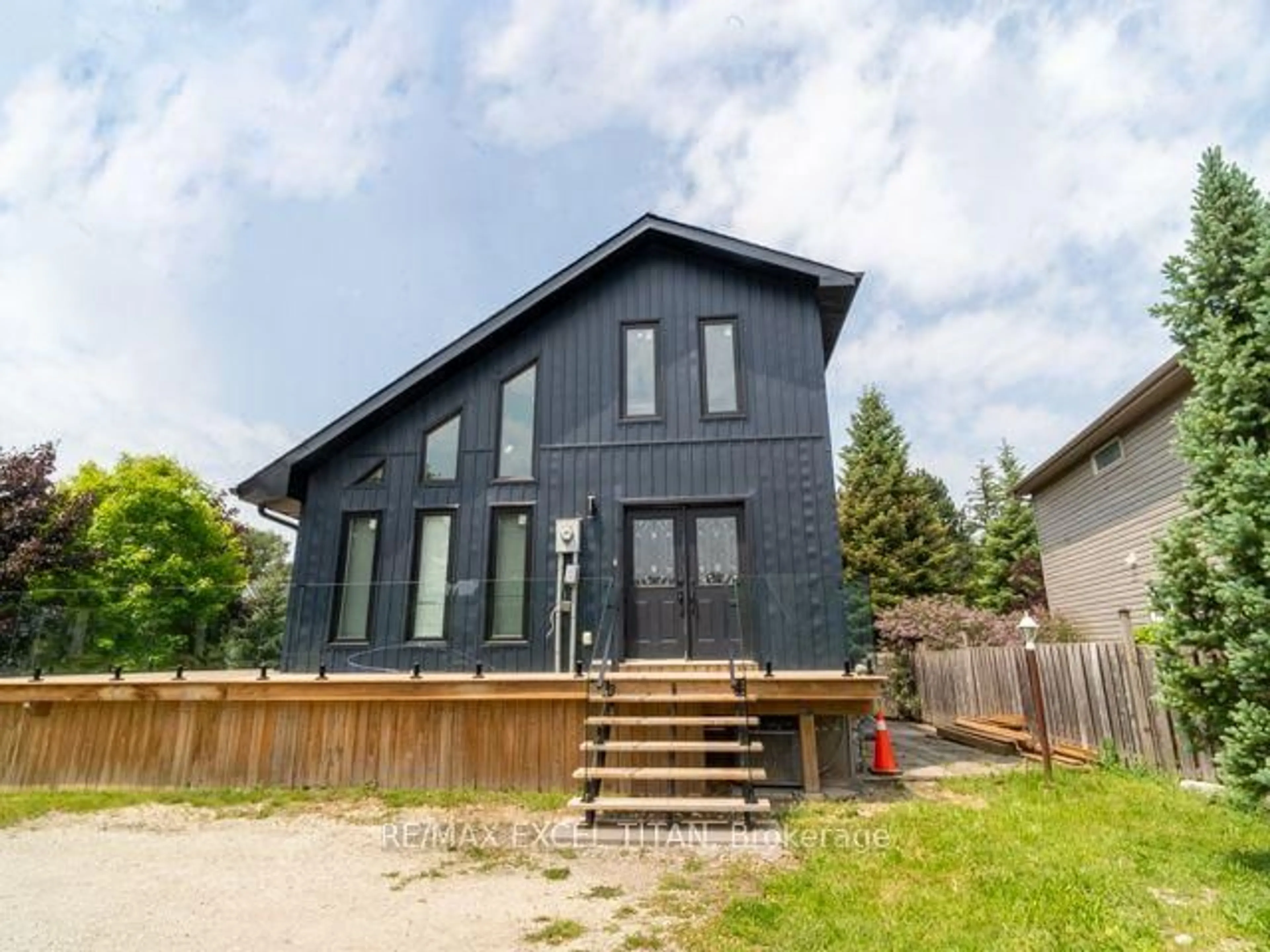 Unknown for 103 Birch View Tr, Blue Mountains Ontario L9Y 3Z2