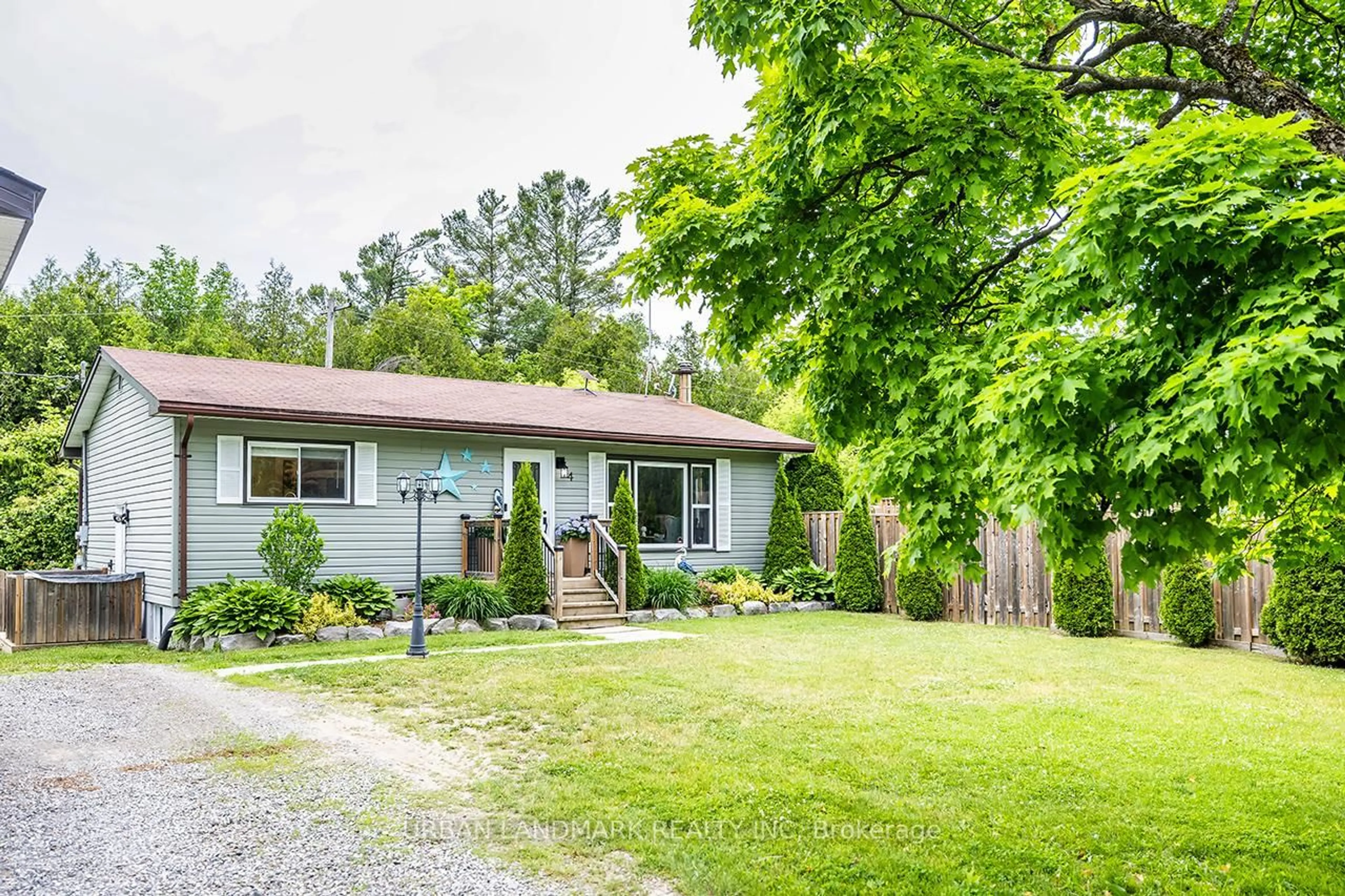 Patio, unknown for 4 Heath Dr, Trent Hills Ontario K0K 3K0