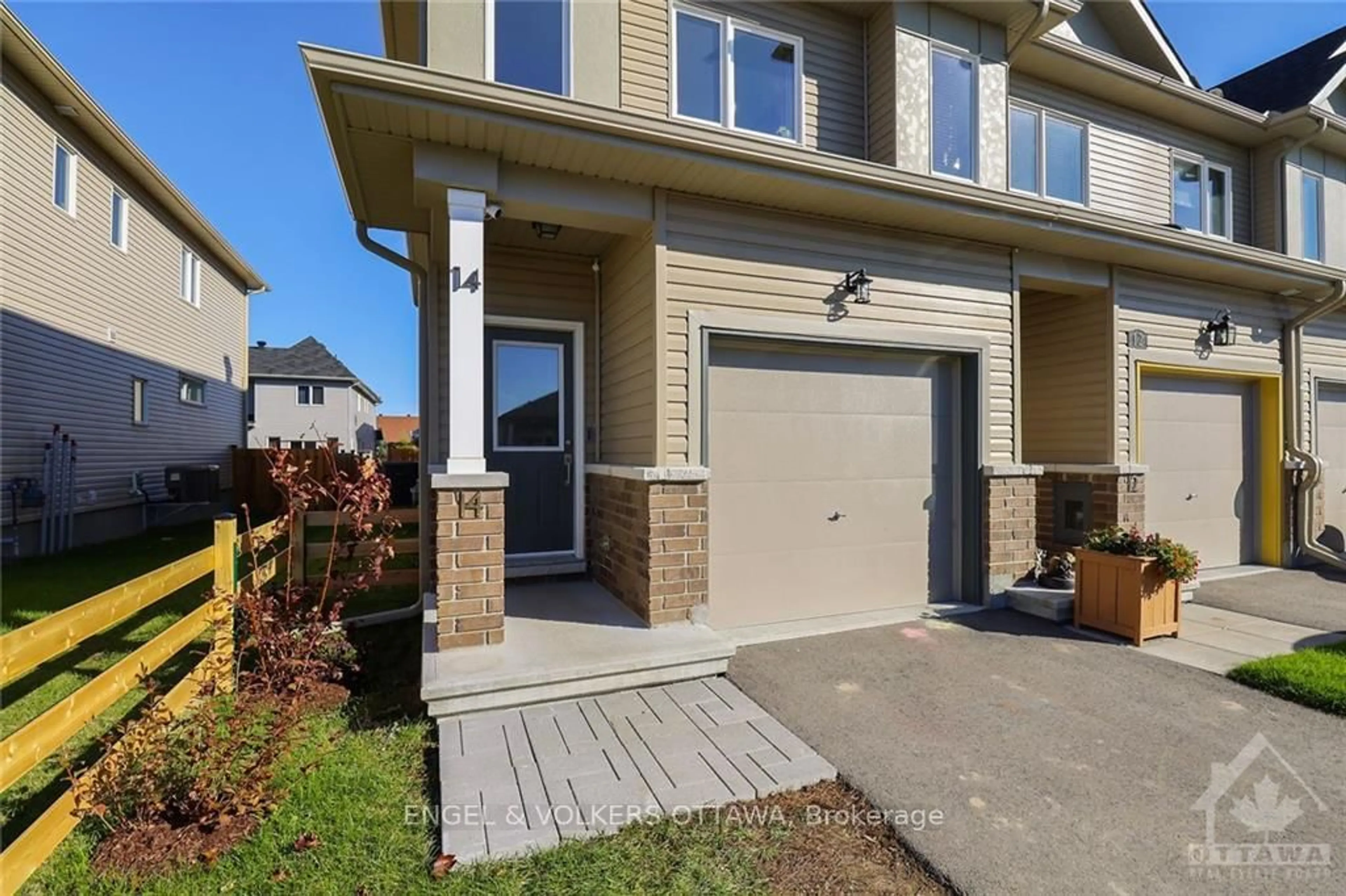 Unknown for 14 Mona Mcbride St, Arnprior Ontario K7S 0C6