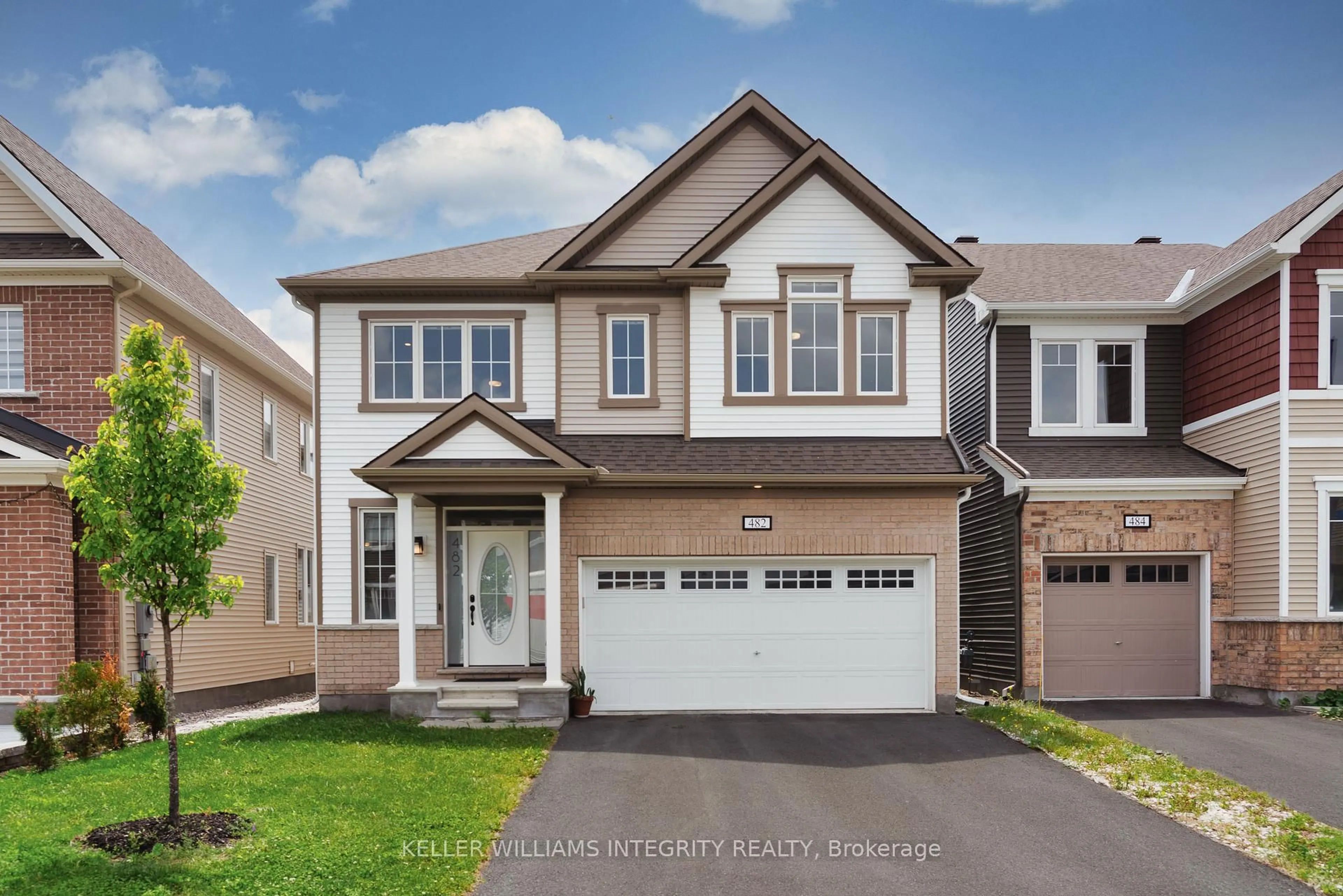 Home with vinyl exterior material, street for 482 Alcor Terr, Ottawa Ontario K2J 6S9