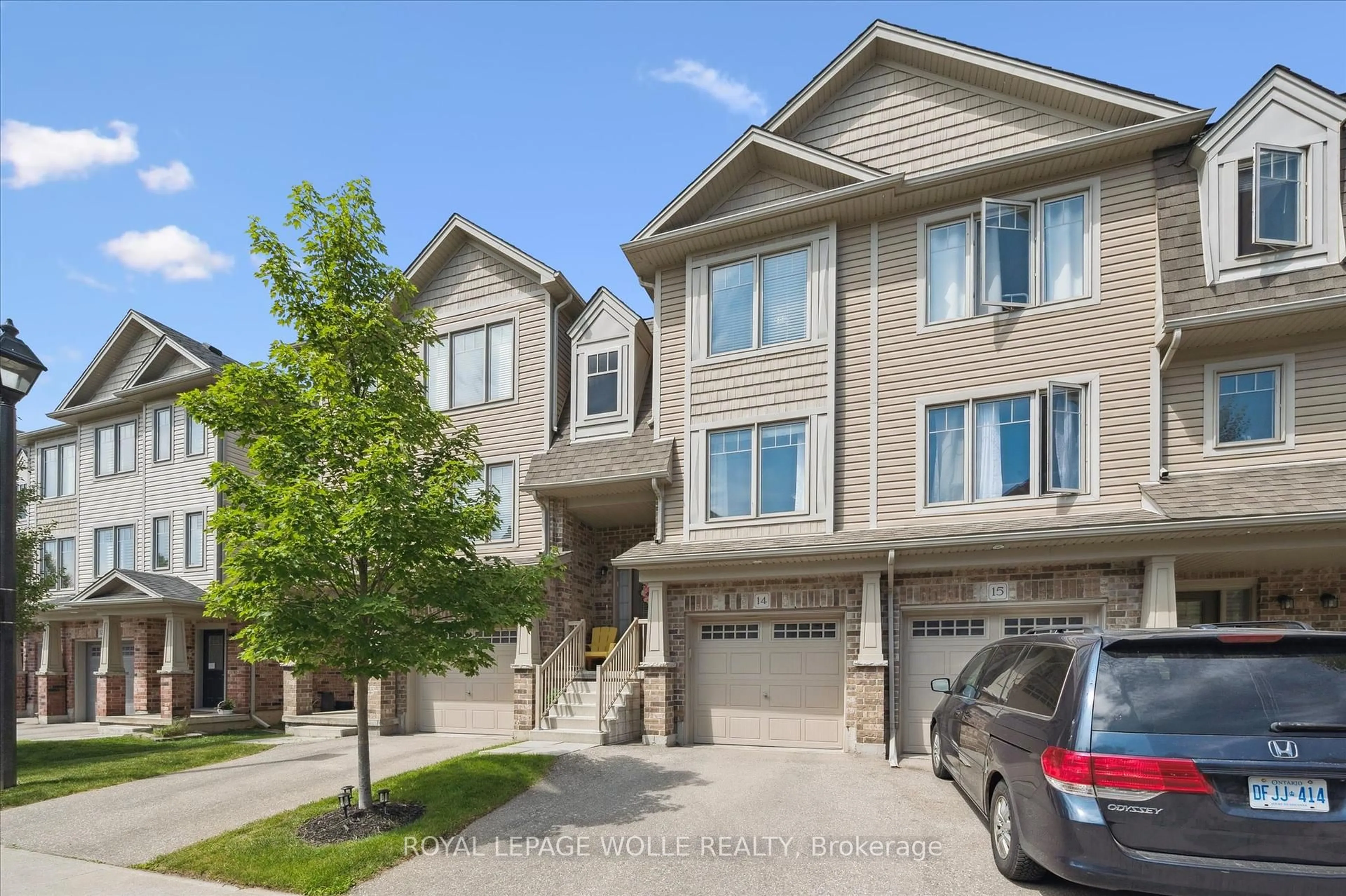 A pic from outside/outdoor area/front of a property/back of a property/a pic from drone, street for 750 Lawrence St #14, Cambridge Ontario N3H 0A9