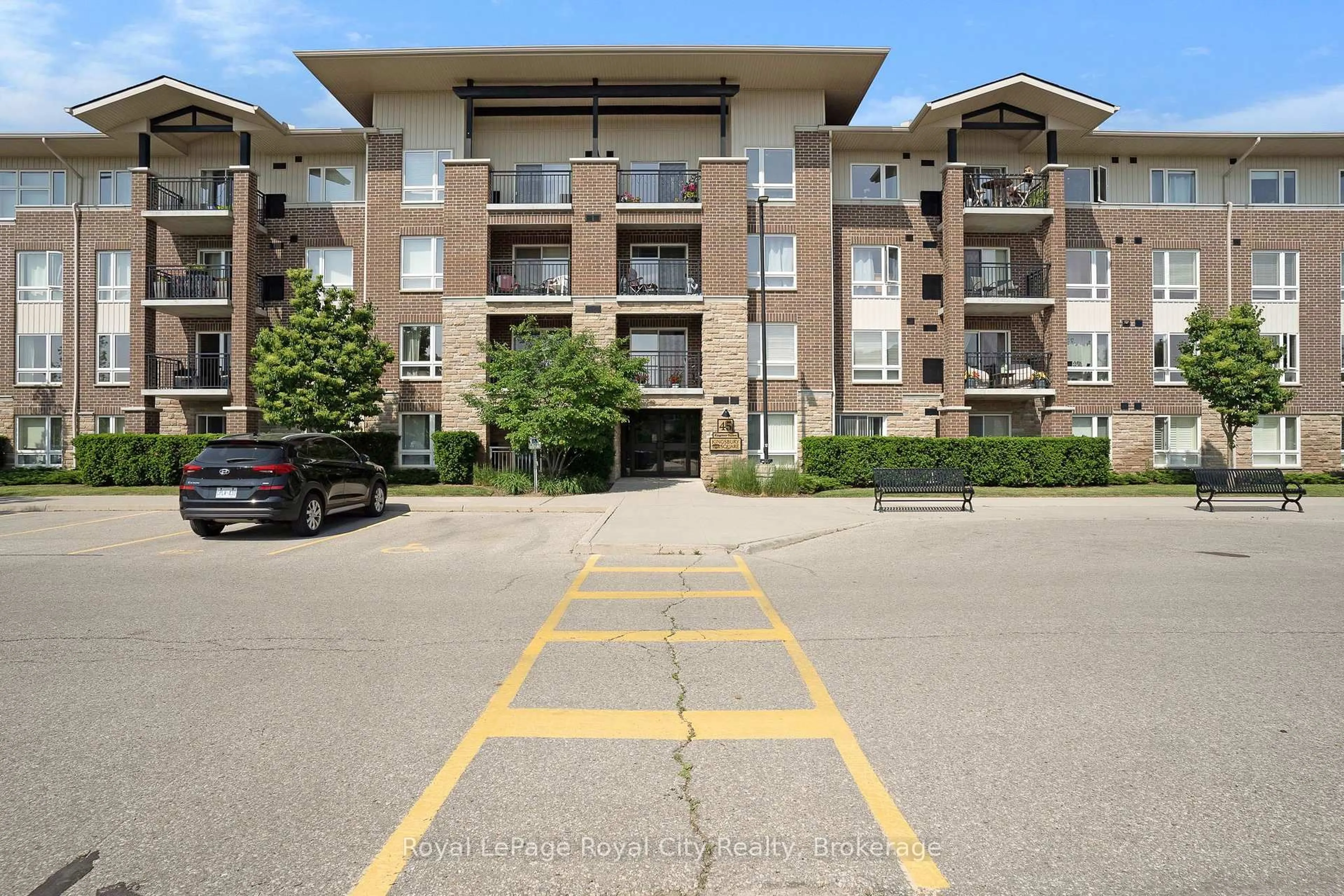 Patio, building for 45 Kingsbury Sq #214, Guelph Ontario N1L 0L2
