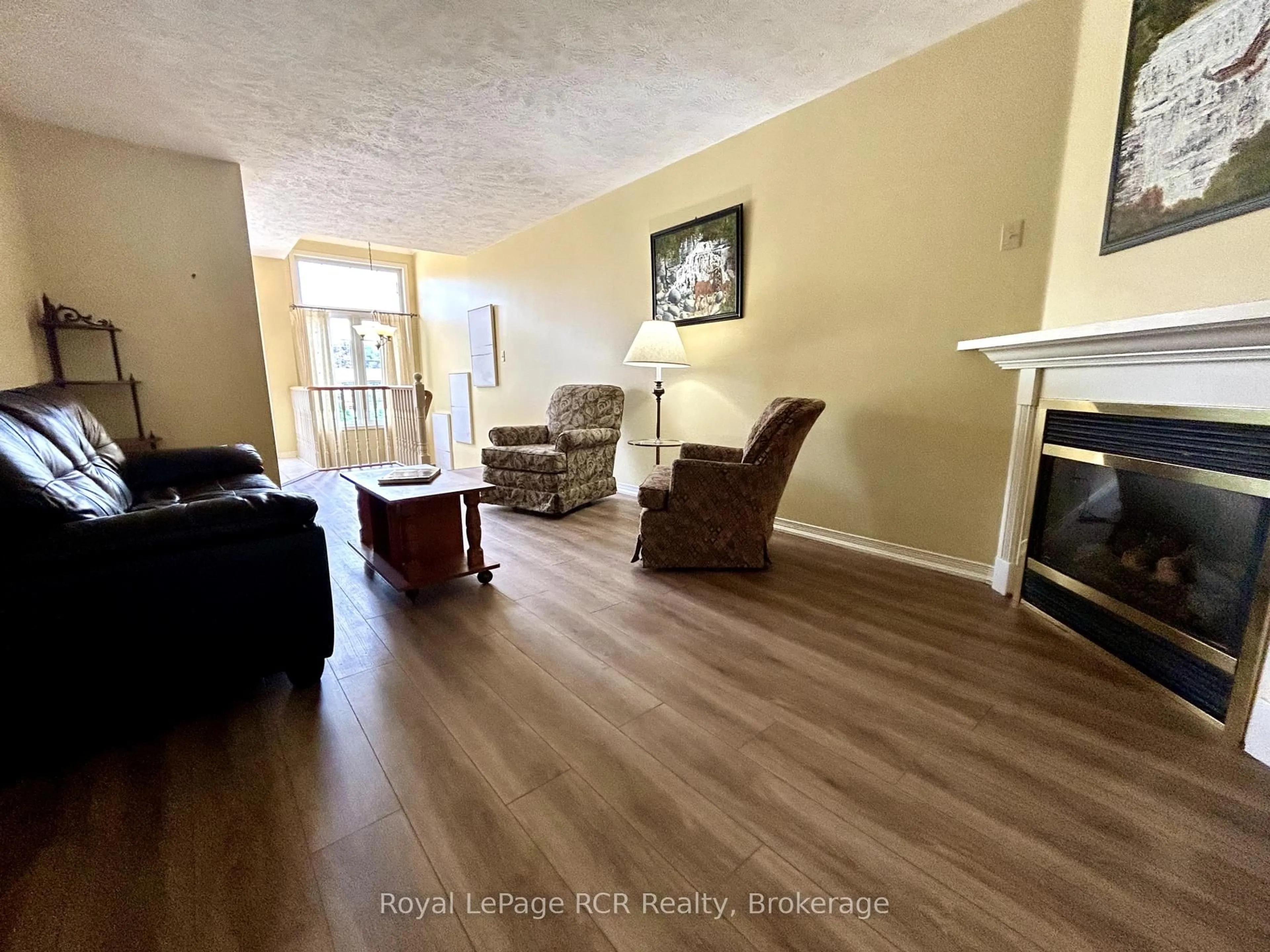 A pic of a room for 876 9th A Ave, Owen Sound Ontario N4K 3E7