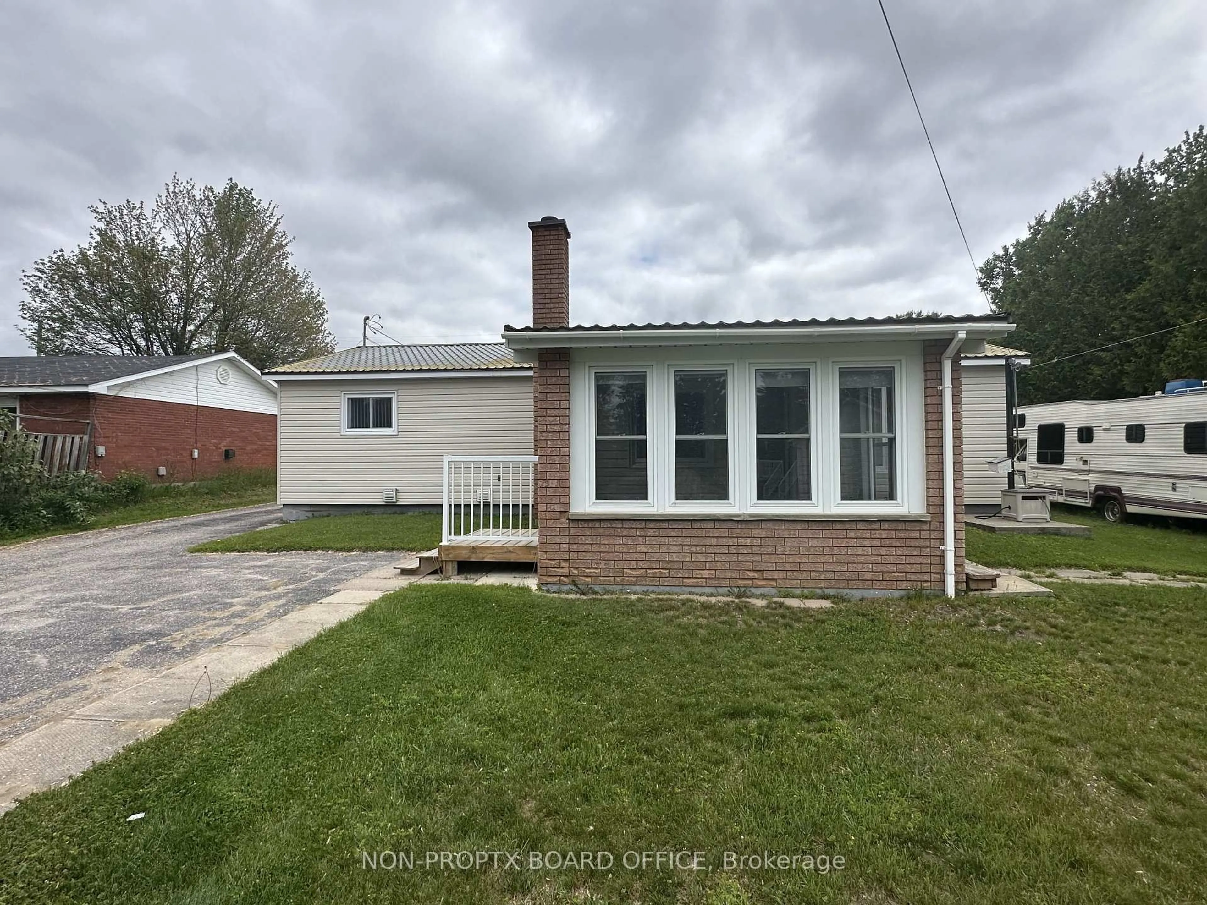 Unknown for 213 OTTAWA St, West Nipissing Ontario P2B 3H5