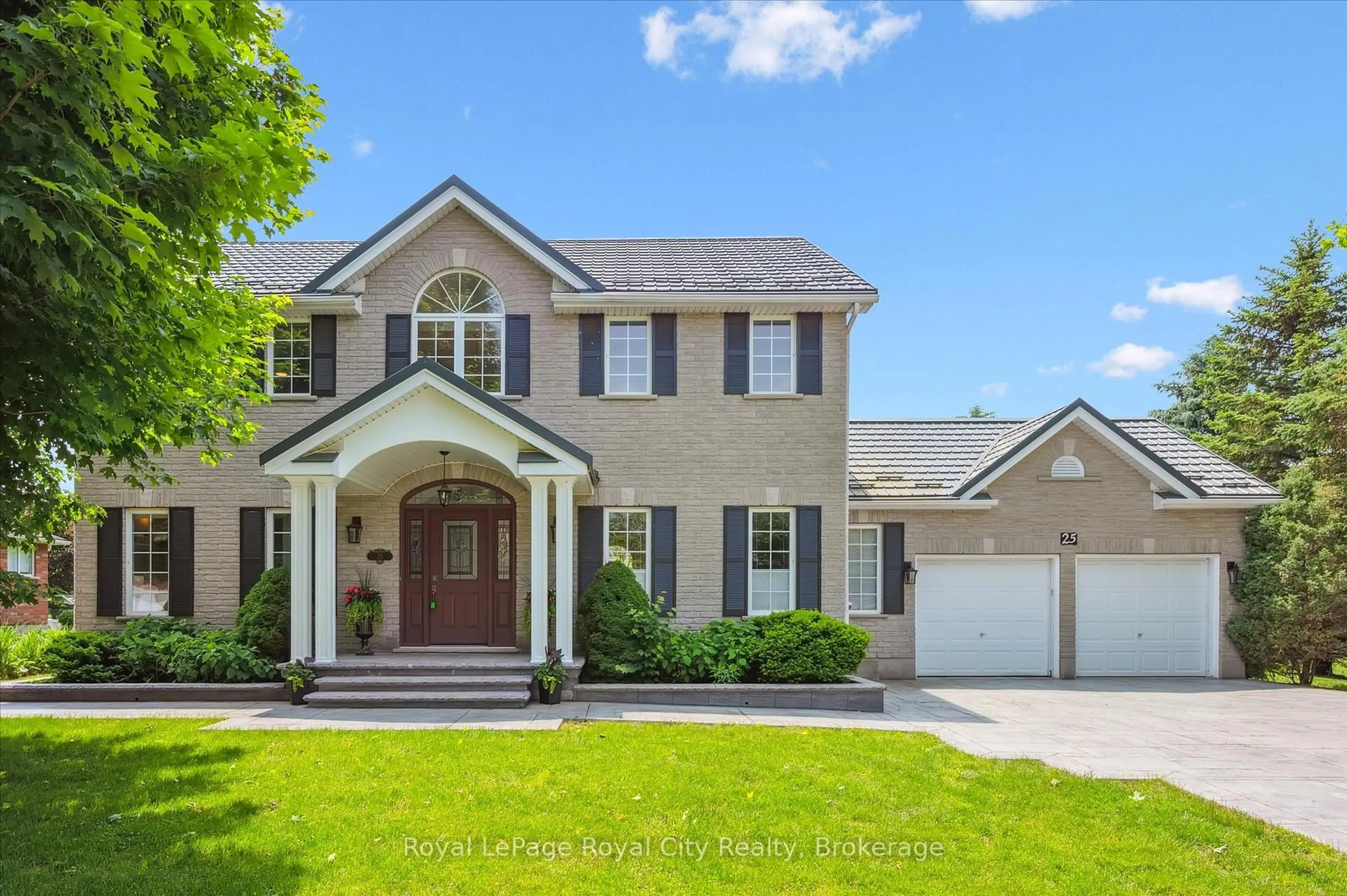 Home with vinyl exterior material, street for 25 Jason Dr, Guelph/Eramosa Ontario N1E 0N3