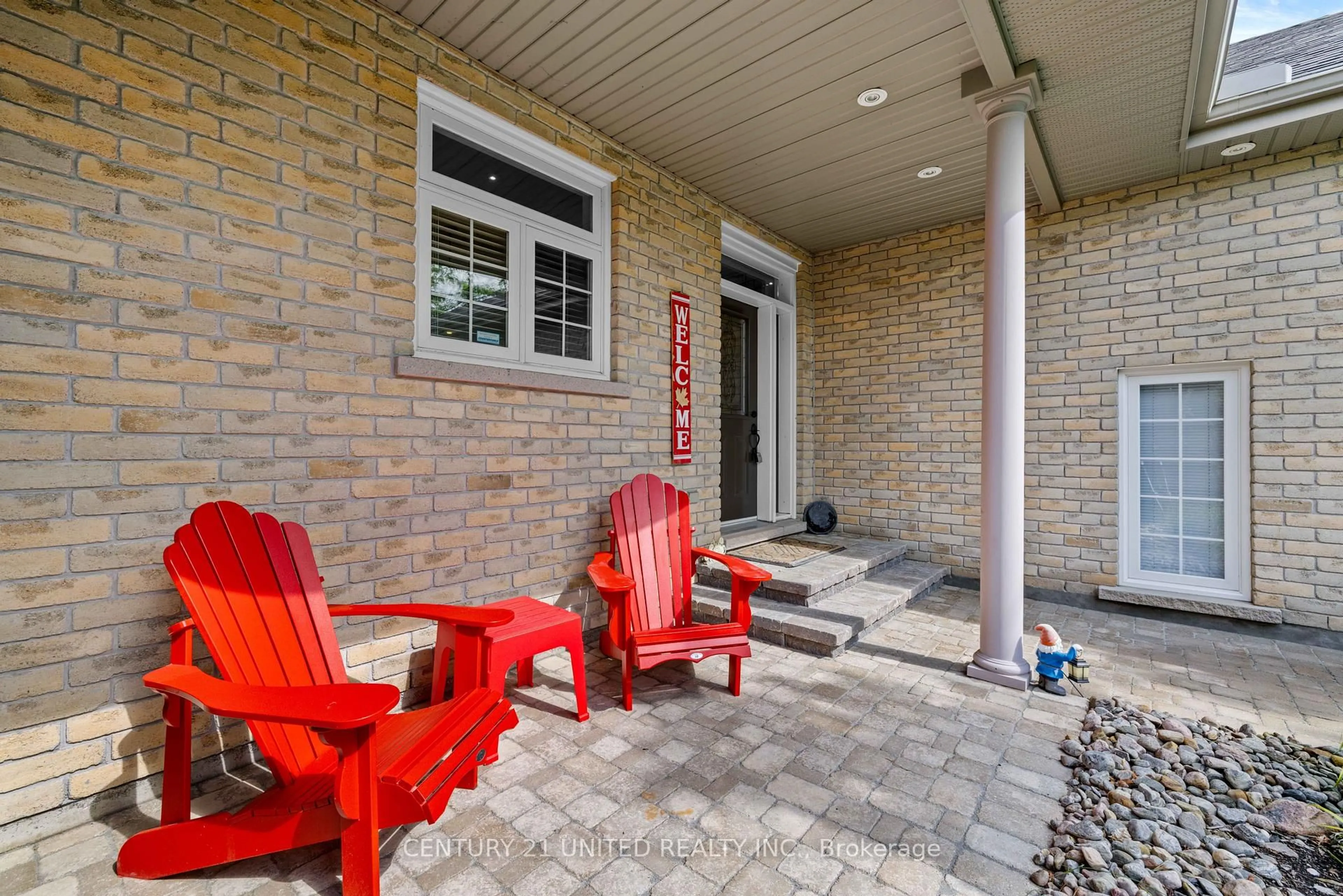 Patio, street for 227 Carnegie Ave #18, Peterborough North Ontario K9L 0B3