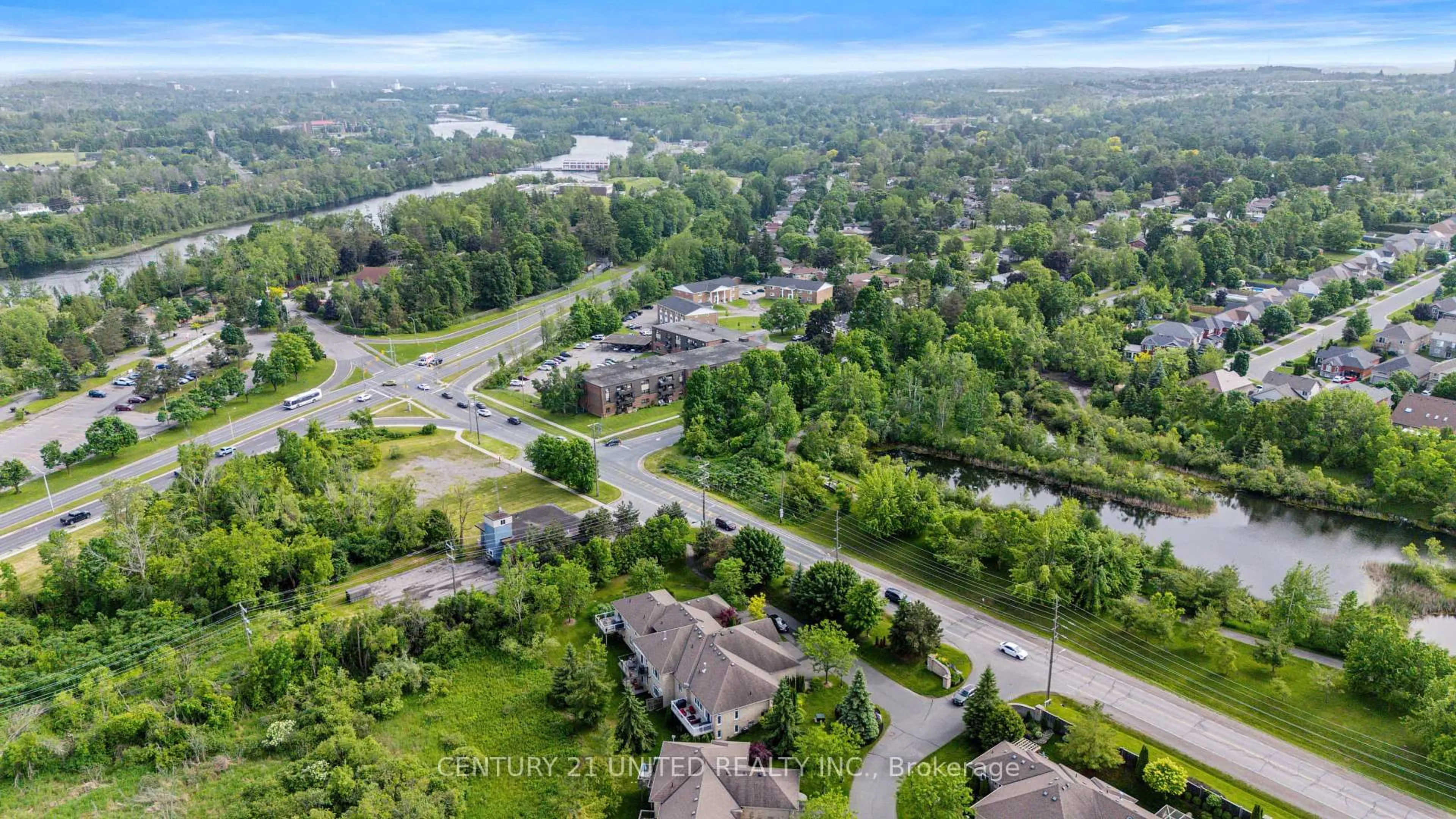 A pic from outside/outdoor area/front of a property/back of a property/a pic from drone, unknown for 227 Carnegie Ave #18, Peterborough North Ontario K9L 0B3