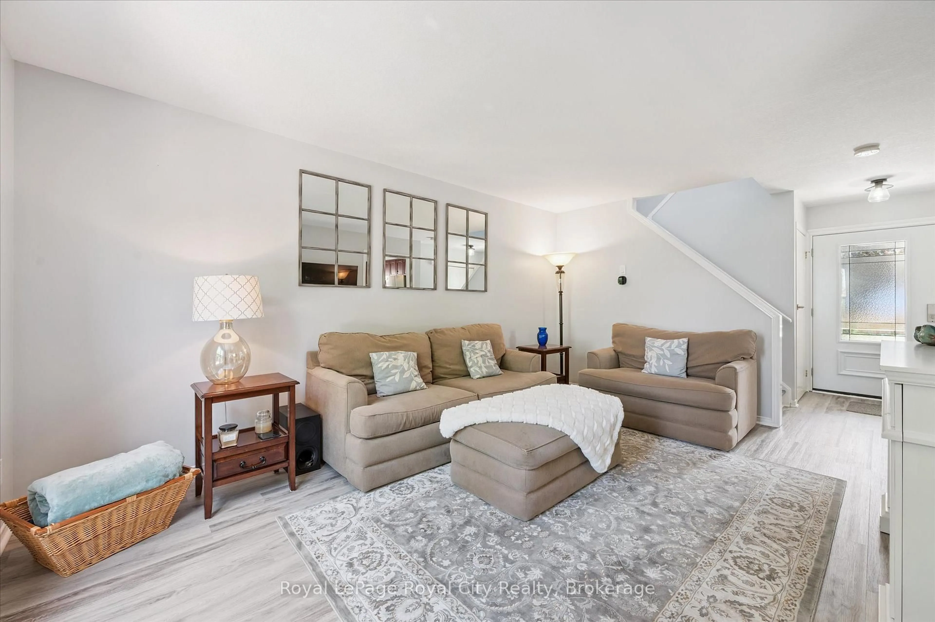 Living room with furniture, unknown for 67 Inverness Dr, Guelph Ontario N1E 6E4