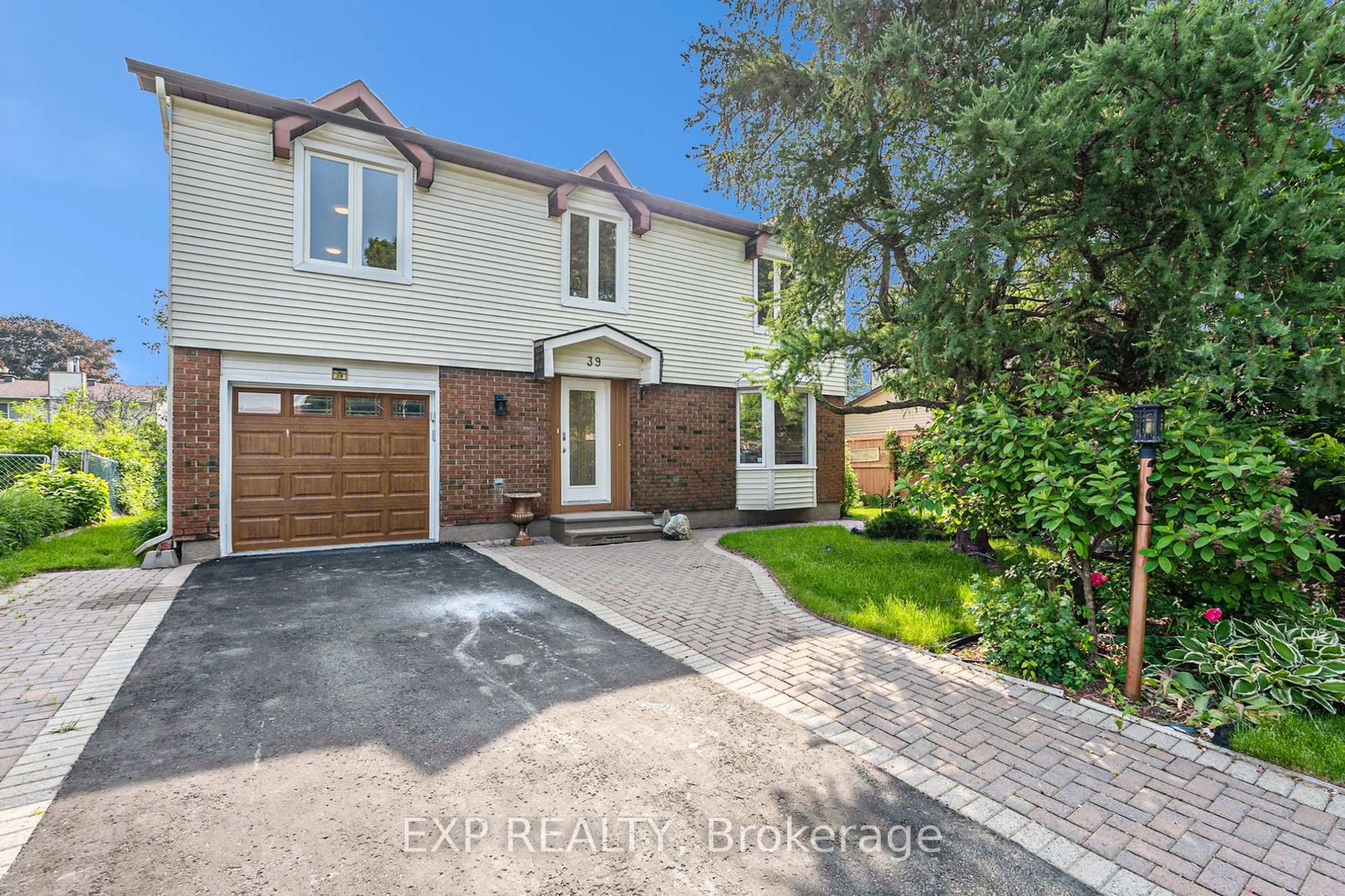 Unknown for 39 Fieldgate Dr, Ottawa Ontario K2J 1V3