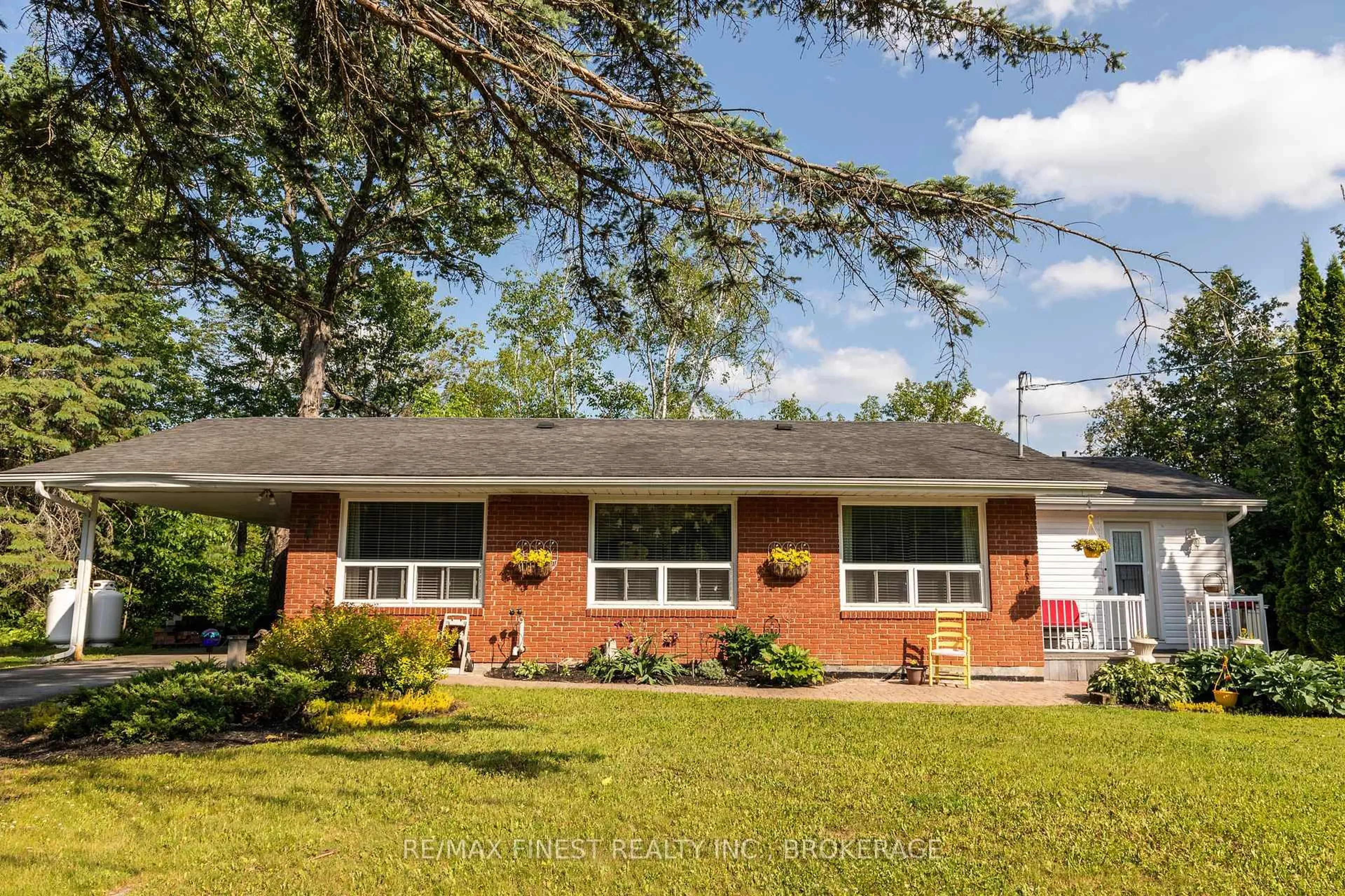 Home with vinyl exterior material, street for 1016 Jewel Rd, Cloyne Ontario K0H 1K0