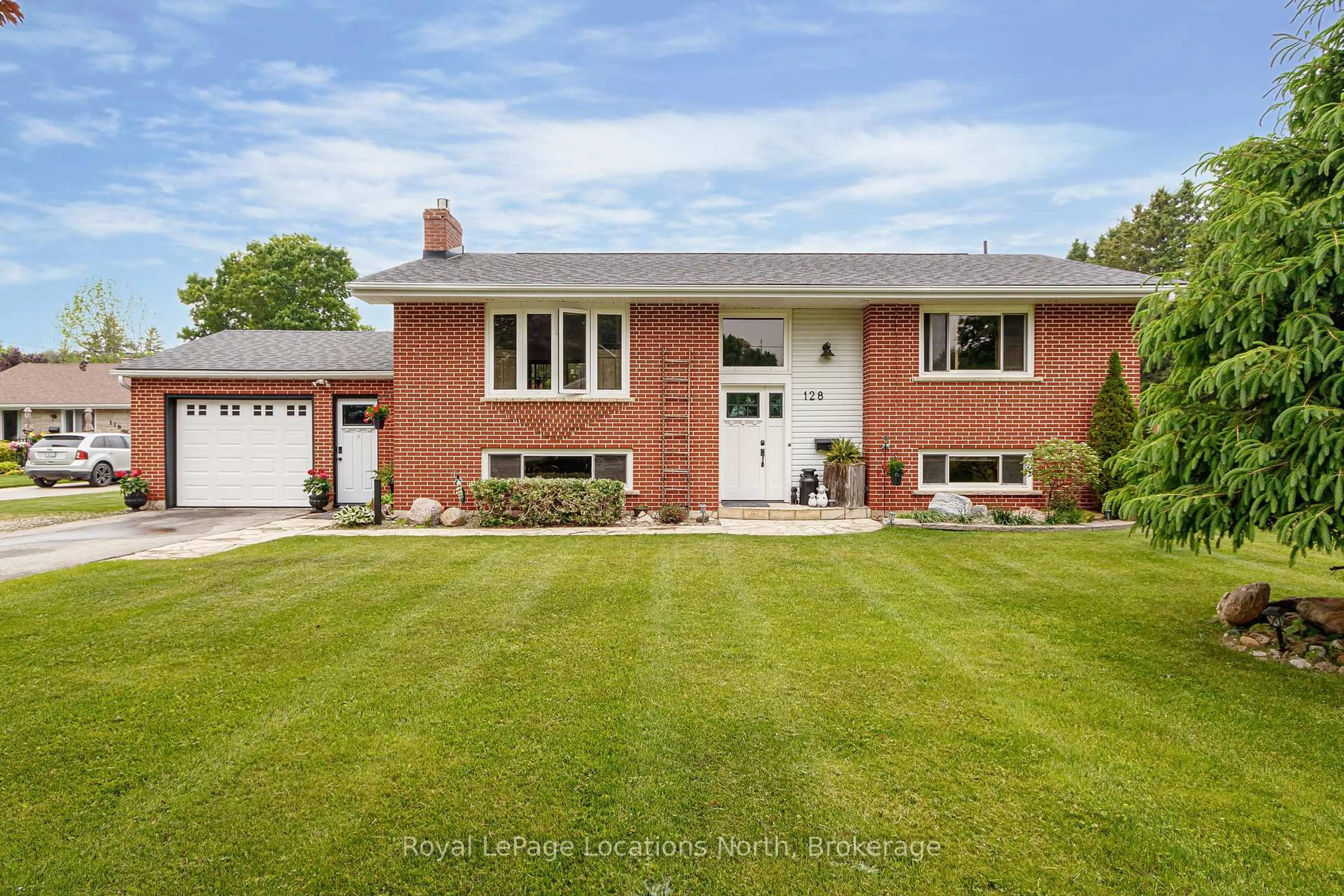 Home with brick exterior material, street for 128 Montgomery St, Meaford Ontario N4L 1C4