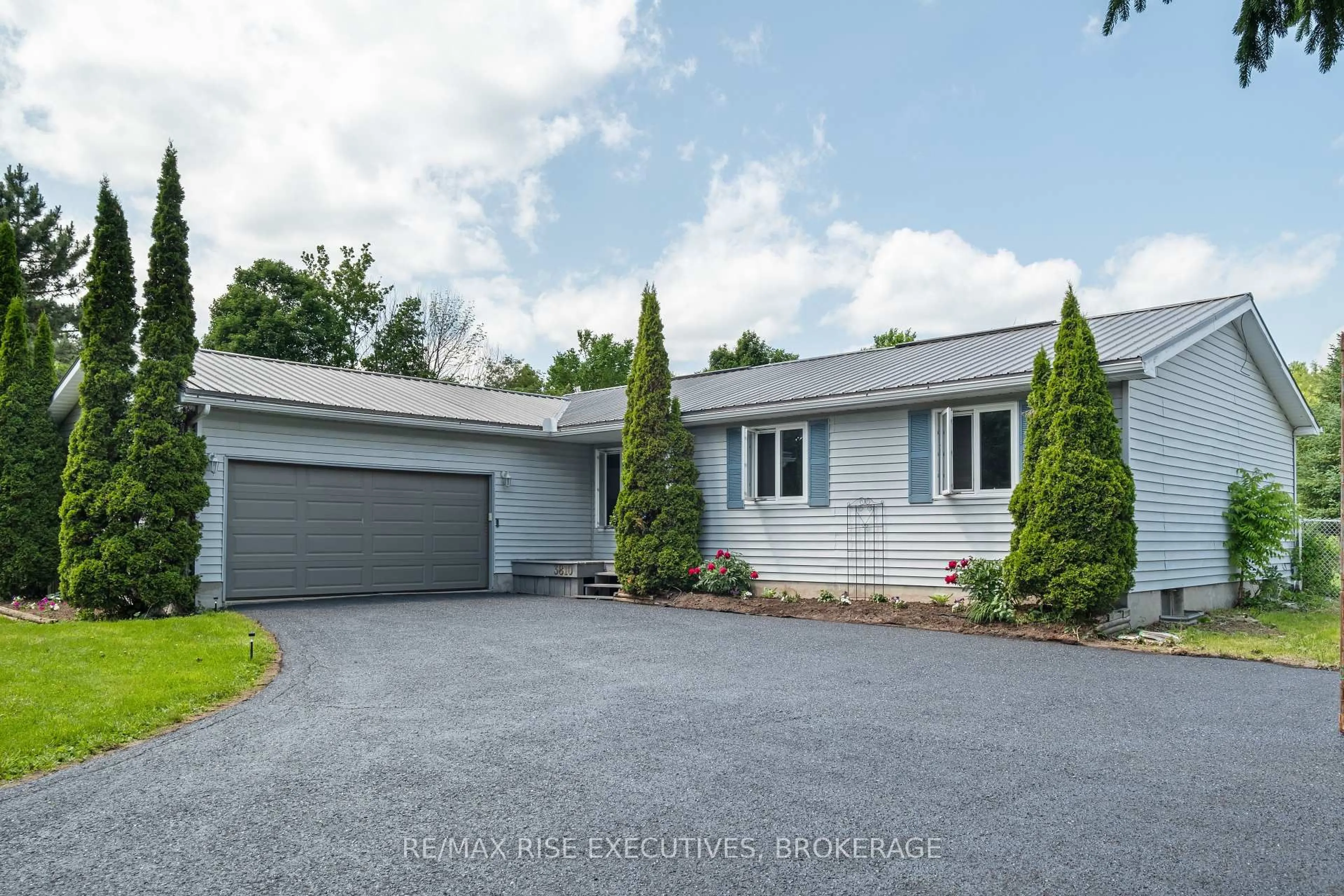 Unknown for 3810 Maple Crest Crt, Inverary Ontario K0H 1X0