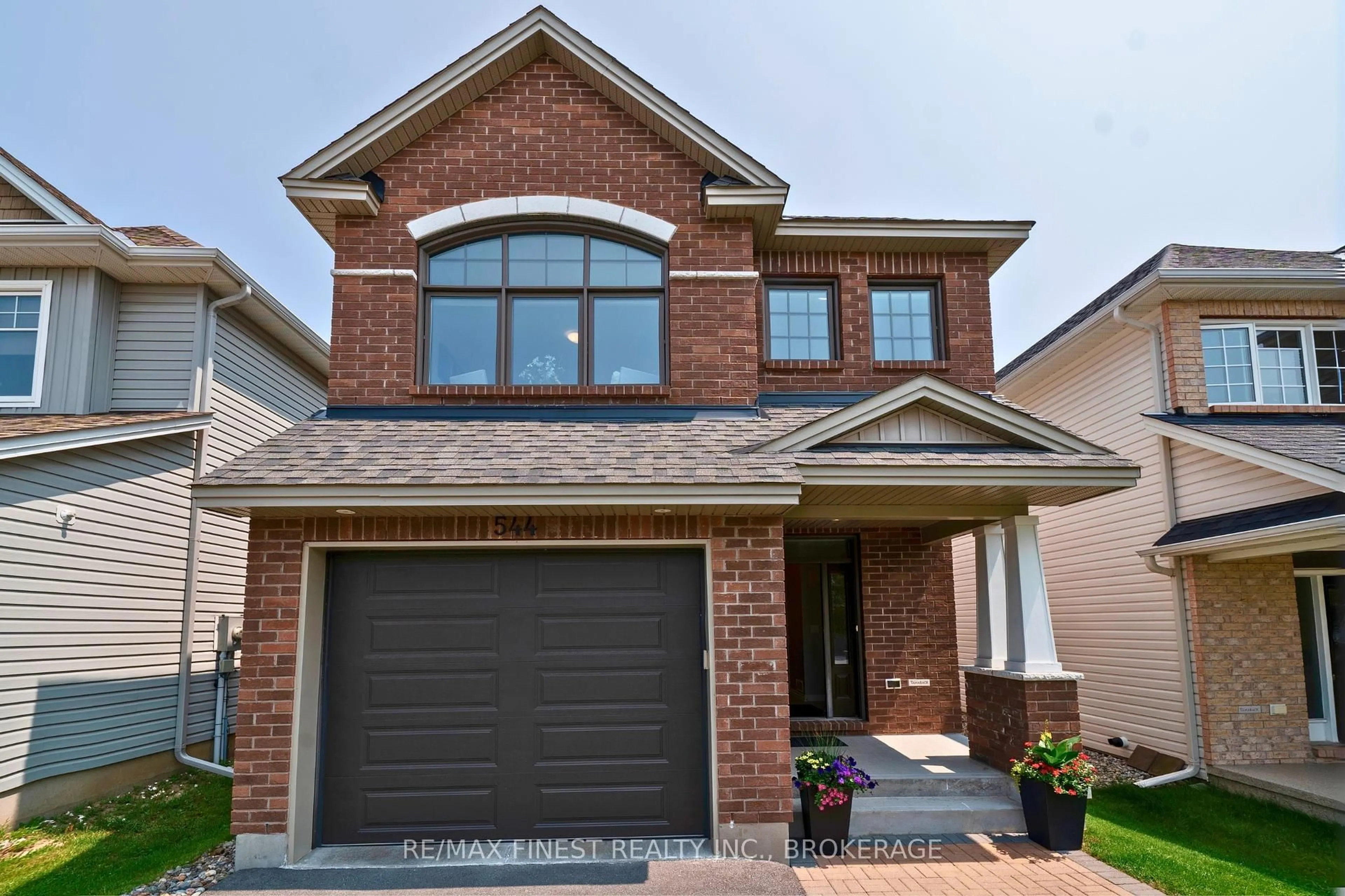 Home with brick exterior material, street for 544 Savannah Crt, Kingston Ontario K7P 0L3