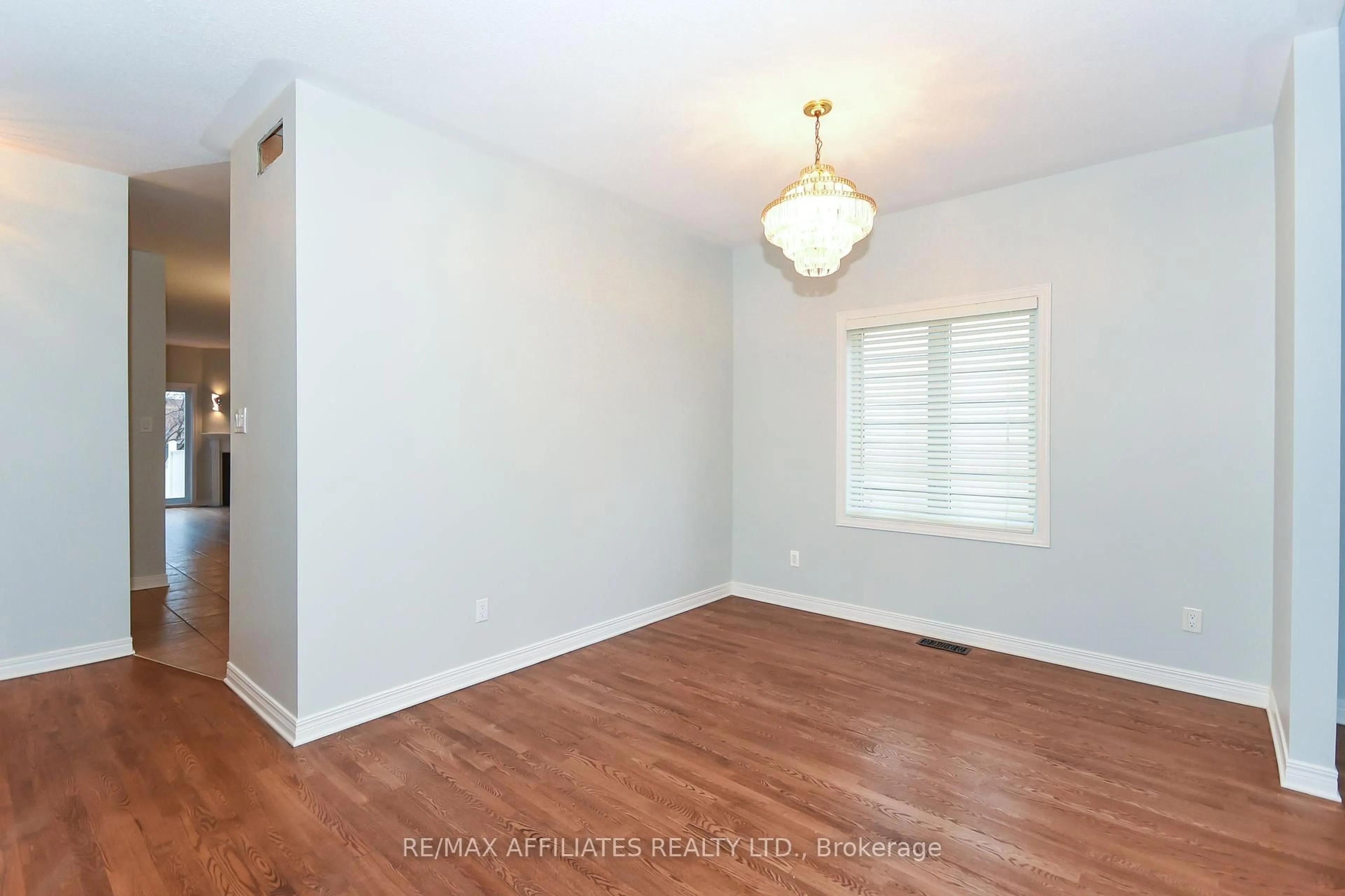 A pic of a room for 1980 Scully Way, Ottawa Ontario K4A 4H2