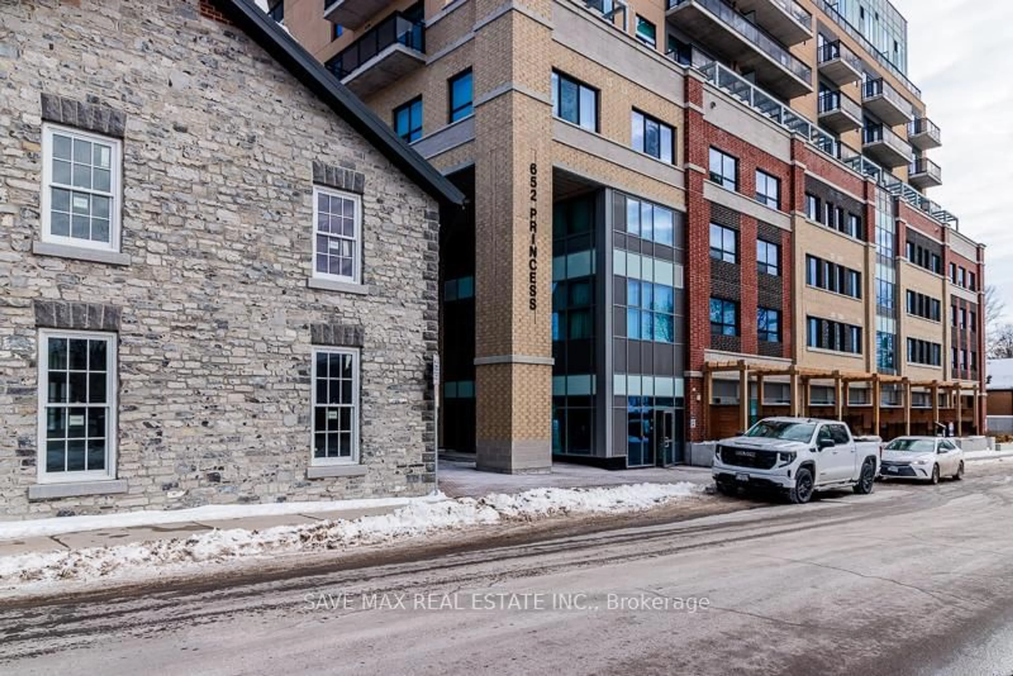 Unknown for 652 Princess St #917, Kingston Ontario K7L 1E5