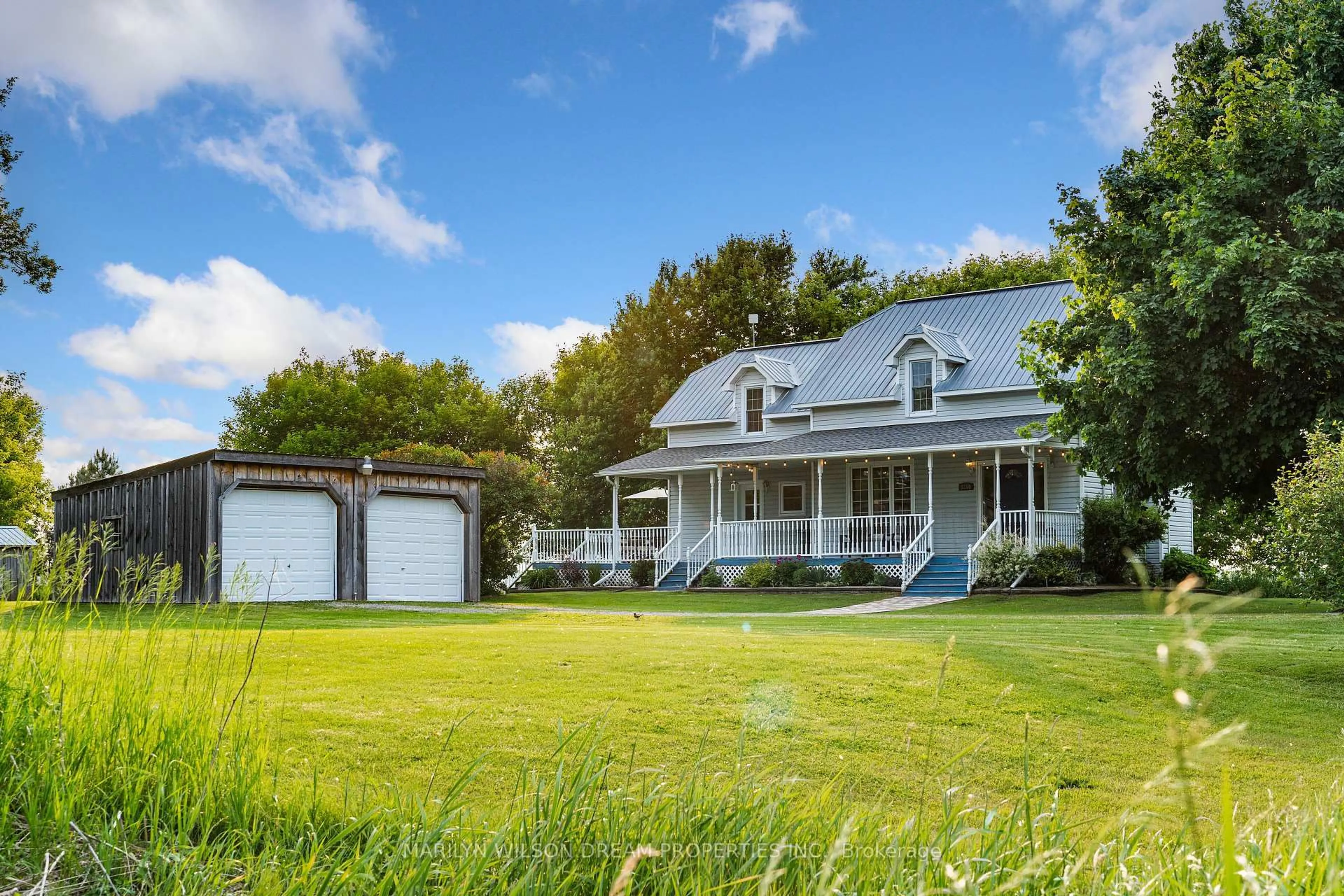 A pic from outside/outdoor area/front of a property/back of a property/a pic from drone, unknown for 3760 Carman Rd, South Dundas Ontario K0E 1C0