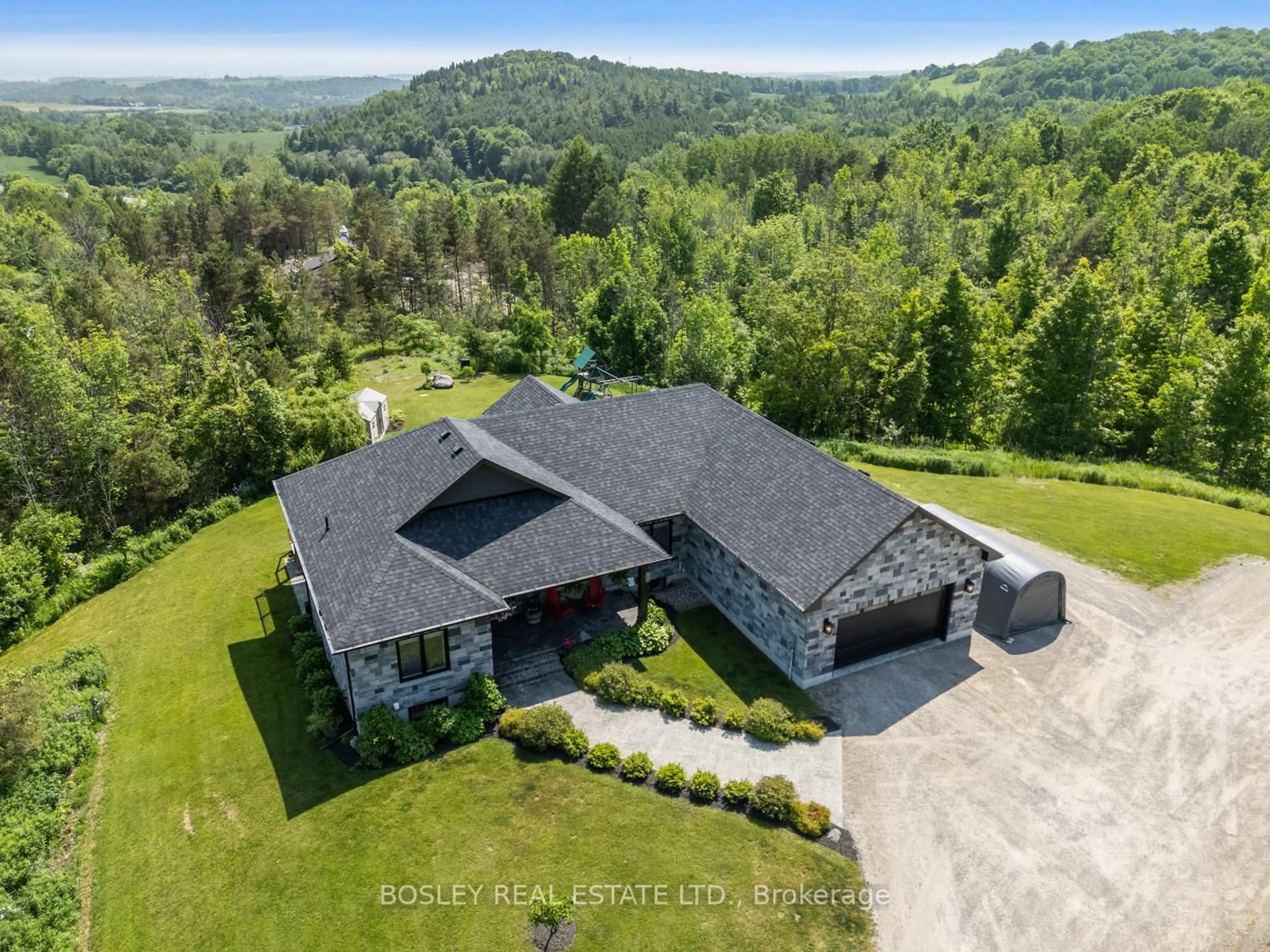 A pic from outside/outdoor area/front of a property/back of a property/a pic from drone, mountain view for 722 Northumberland Heights Rd, Alnwick/Haldimand Ontario K9A 4J8