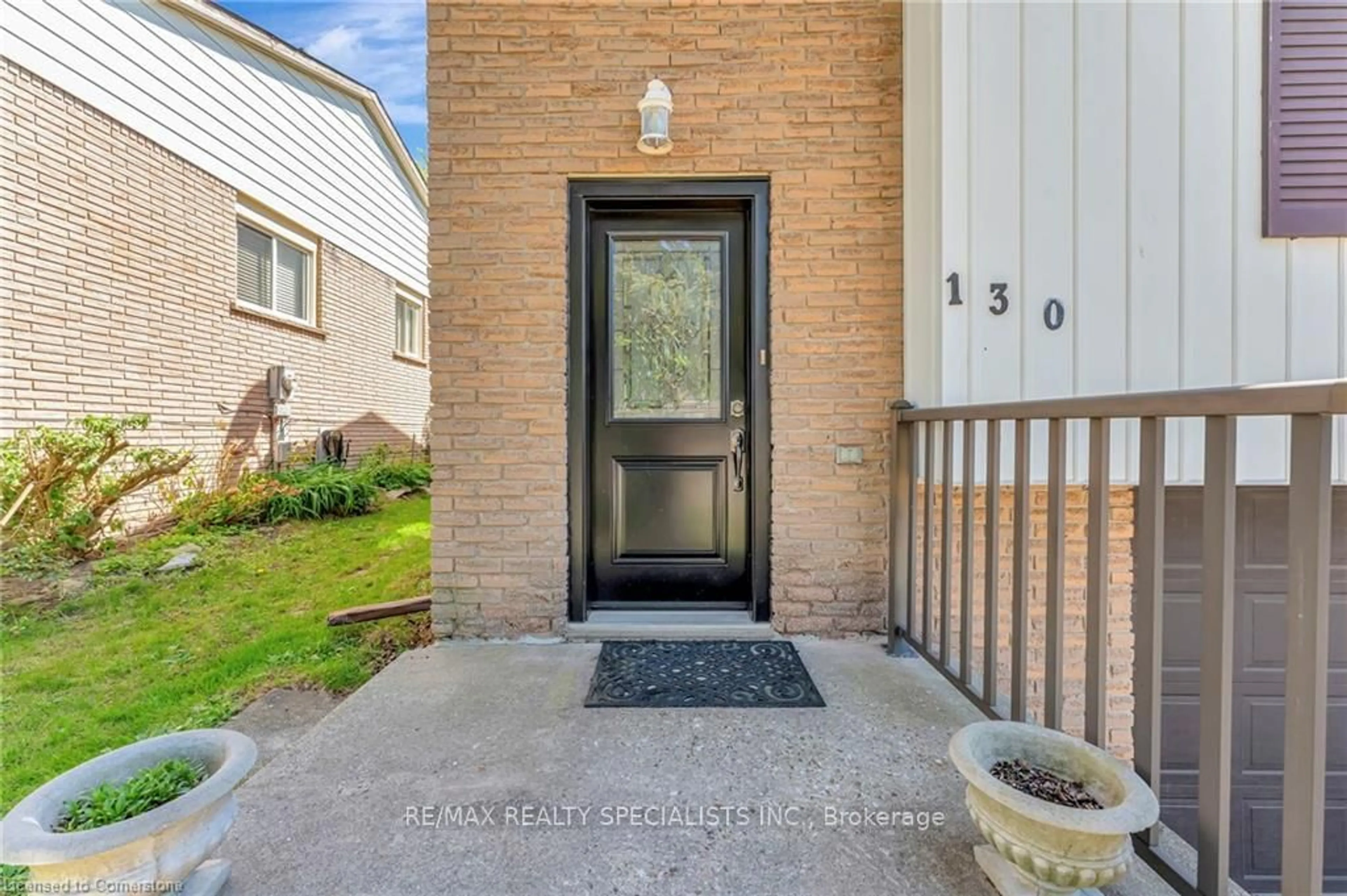 Unknown for 130 Ashgrove Ave, Brantford Ontario N3R 5X3