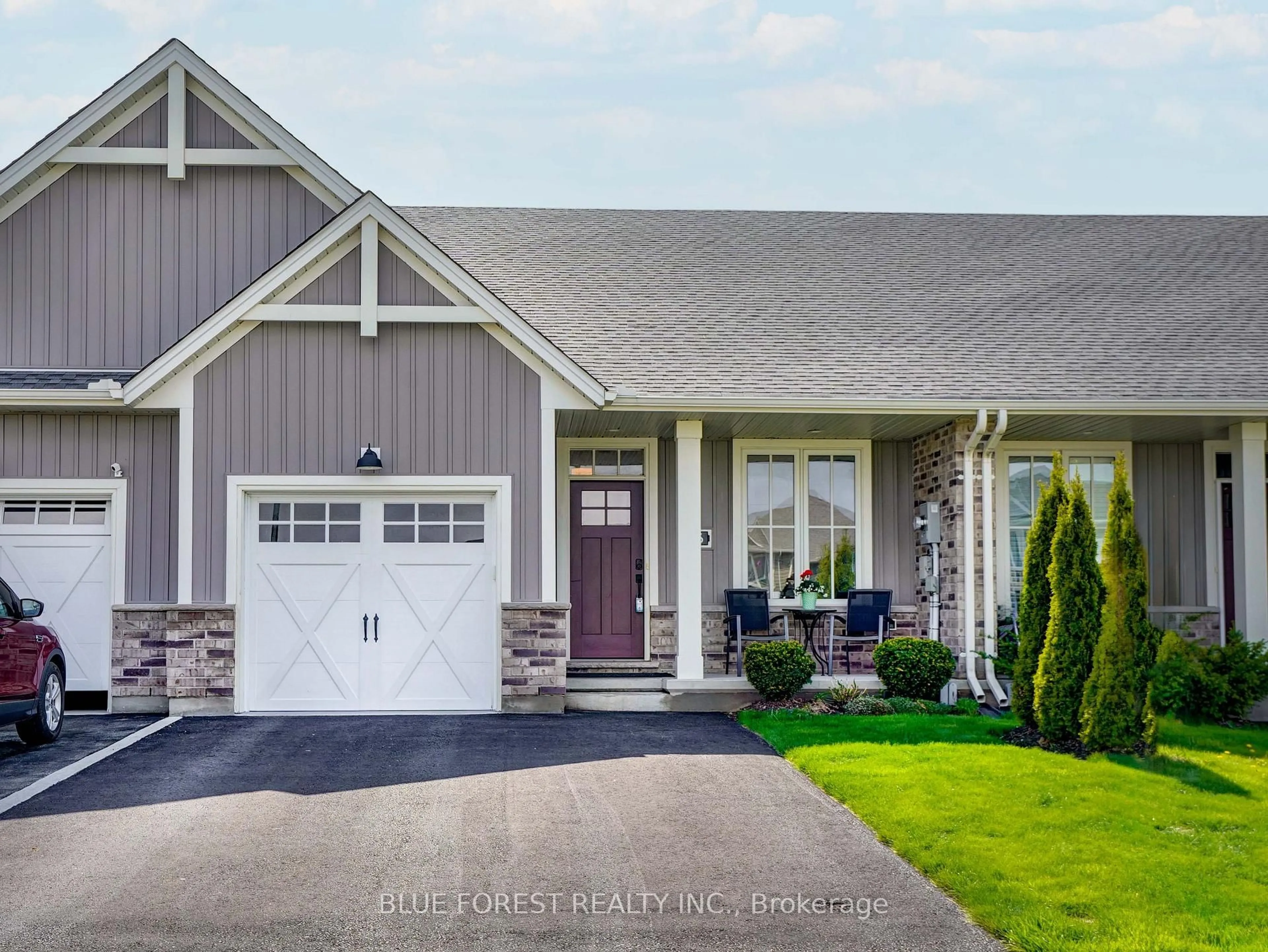 Home with vinyl exterior material, street for 56 Renaissance Dr, St. Thomas Ontario N5R 0J9