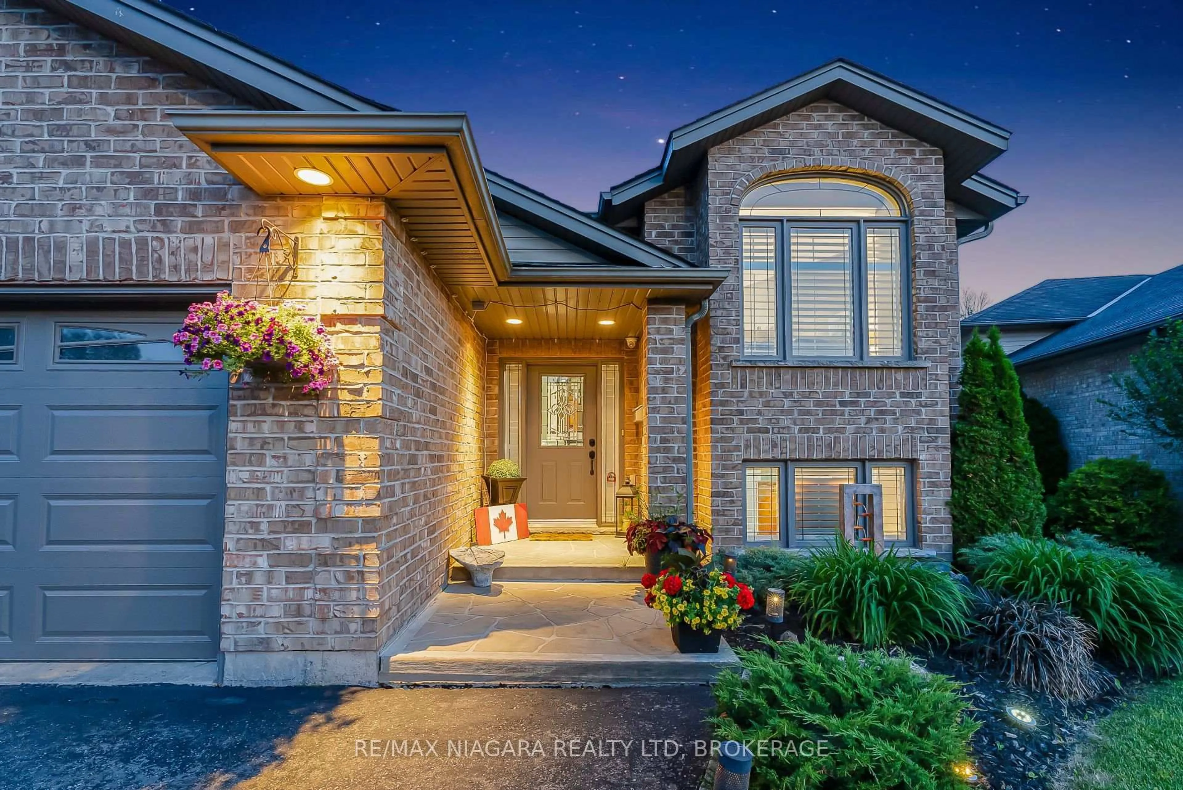 Home with brick exterior material, street for 229 Wellbrook Blvd, Welland Ontario L3C 7M8