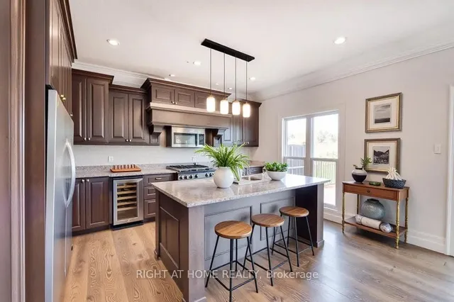 Additional image 34 of 34 Parkvale Dr