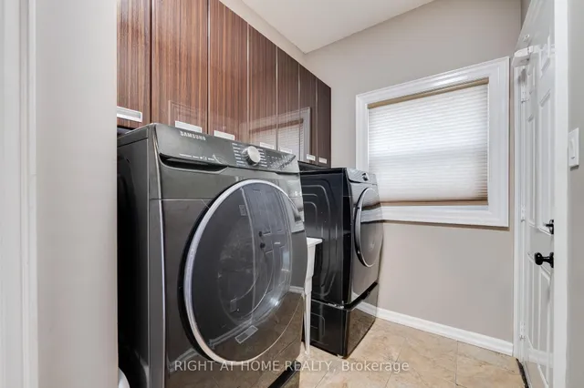 Additional image 35 of 34 Parkvale Dr