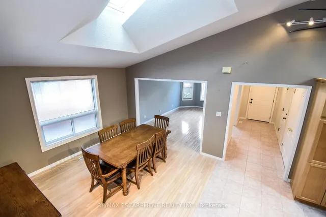 Additional property image - 67 Lawnhurst Dr