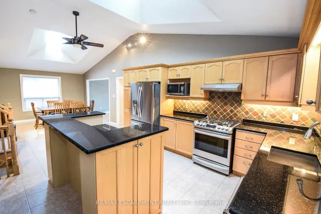 Additional property image - 67 Lawnhurst Dr