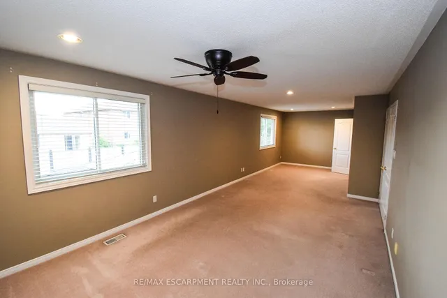 Additional property image - 67 Lawnhurst Dr