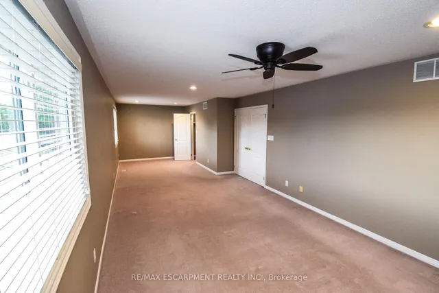 Additional property image - 67 Lawnhurst Dr
