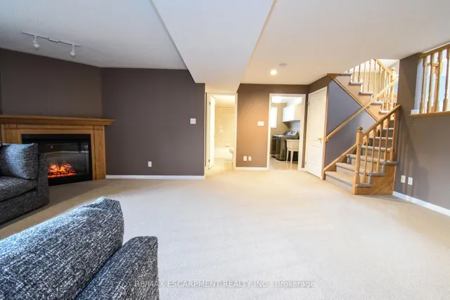 Additional property image - 67 Lawnhurst Dr