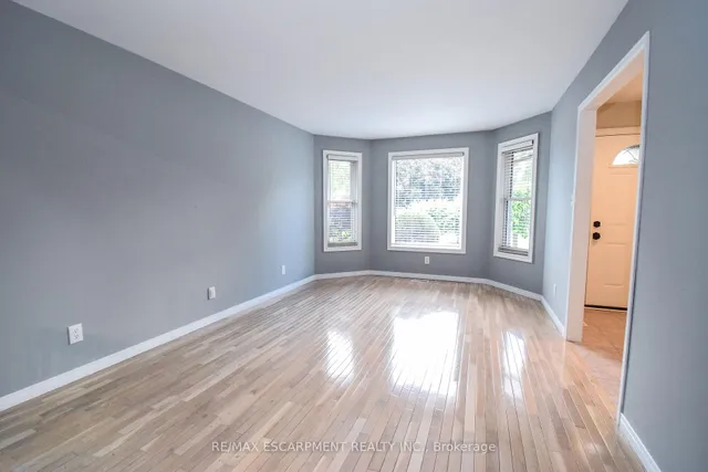 Additional property image - 67 Lawnhurst Dr