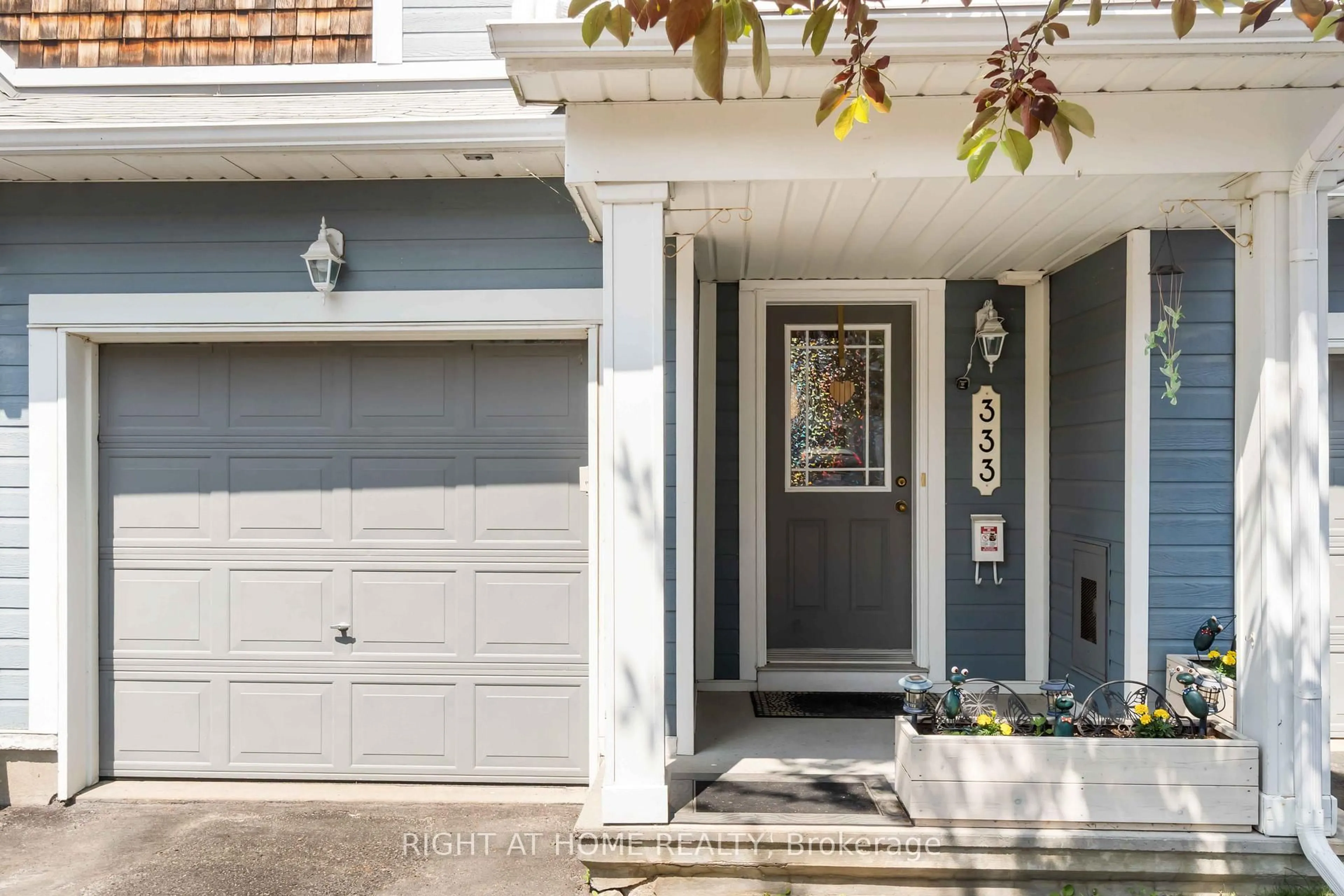 Unknown for 333 Hillsboro Private, Kanata Ontario K2M 3B2