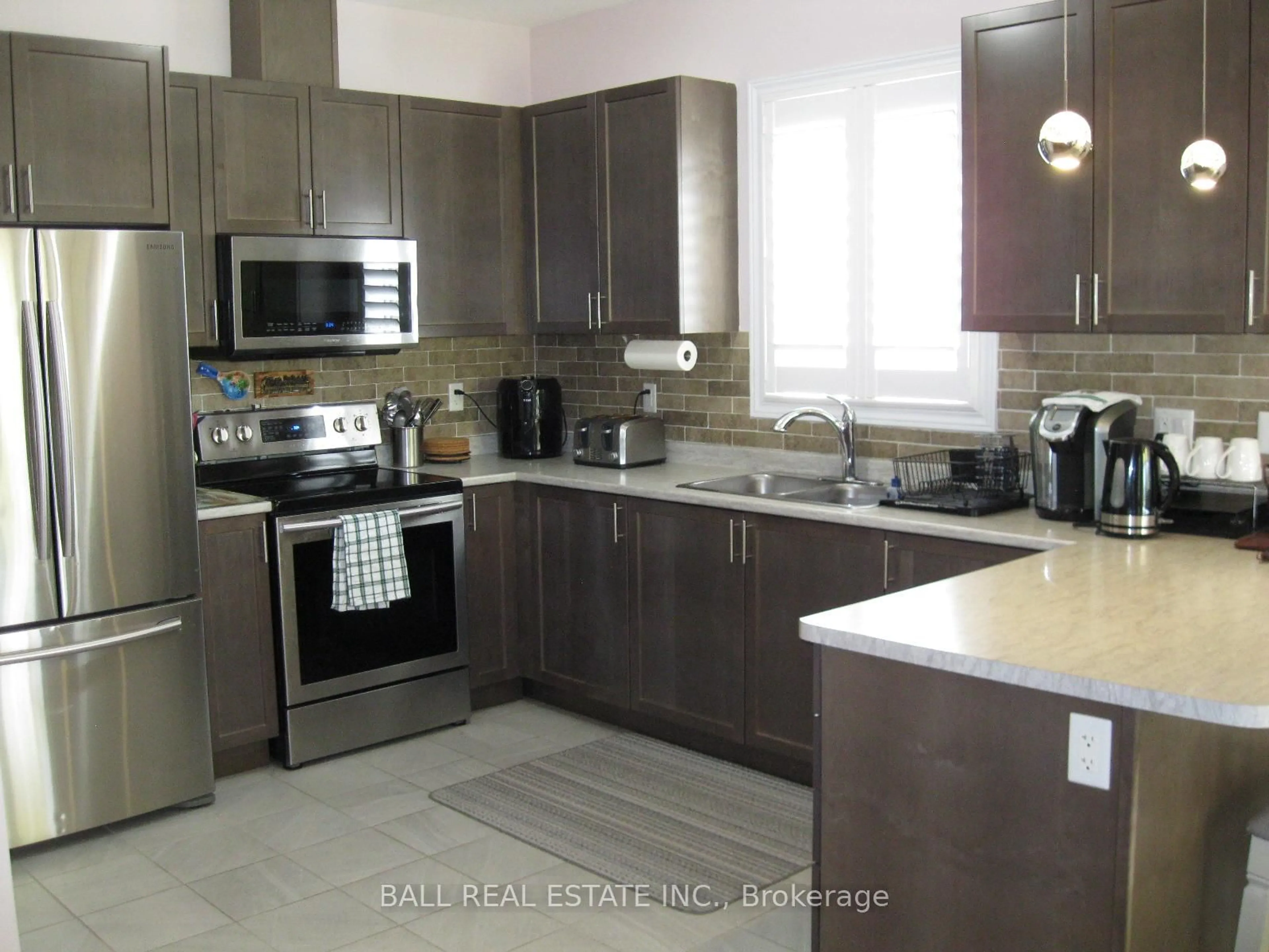 Open concept kitchen, ceramic/tile floor for 18 Lords Dr, Trent Hills Ontario K0L 1Y0