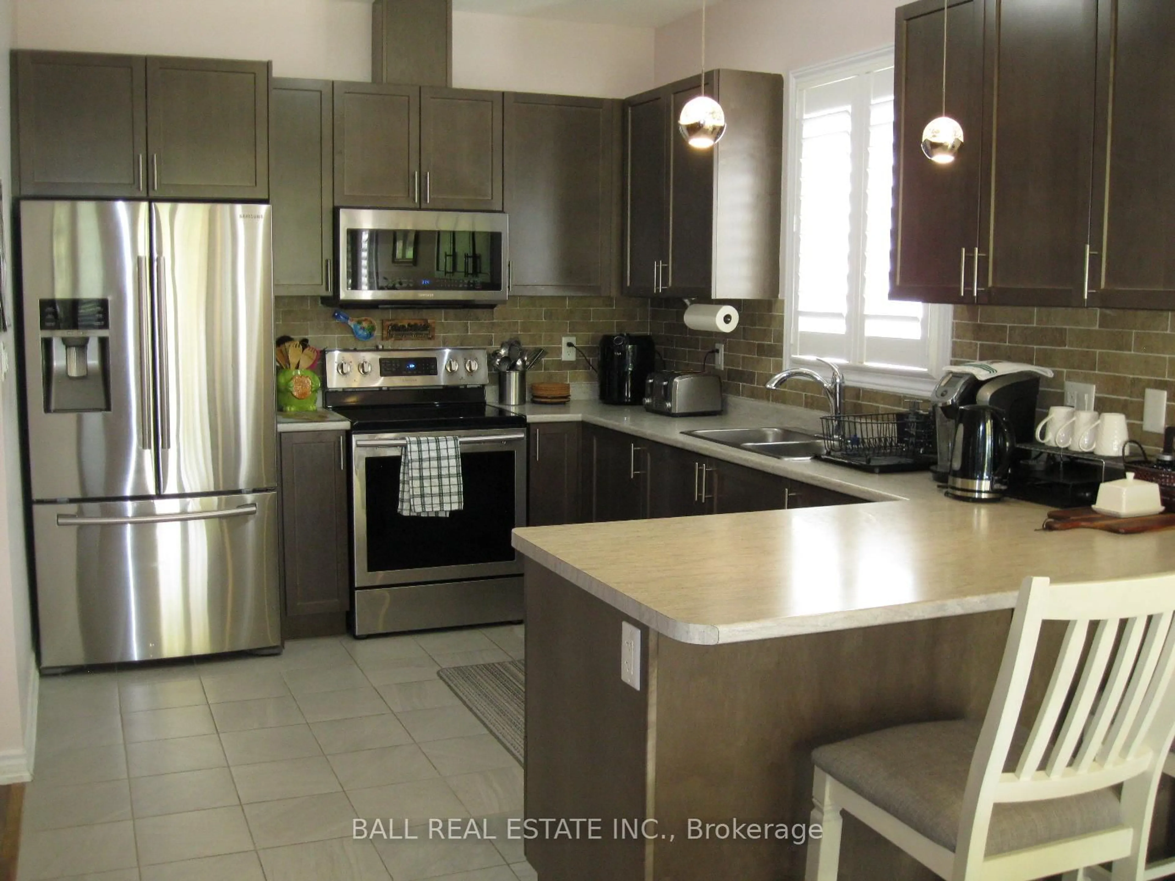 Open concept kitchen, unknown for 18 Lords Dr, Trent Hills Ontario K0L 1Y0