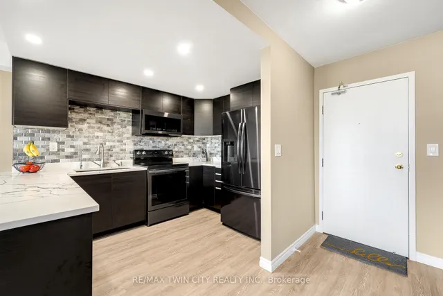 Additional property image - 18 Holborn Crt Unit 602