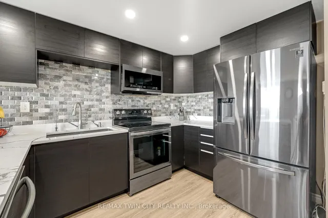 Additional property image - 18 Holborn Crt Unit 602